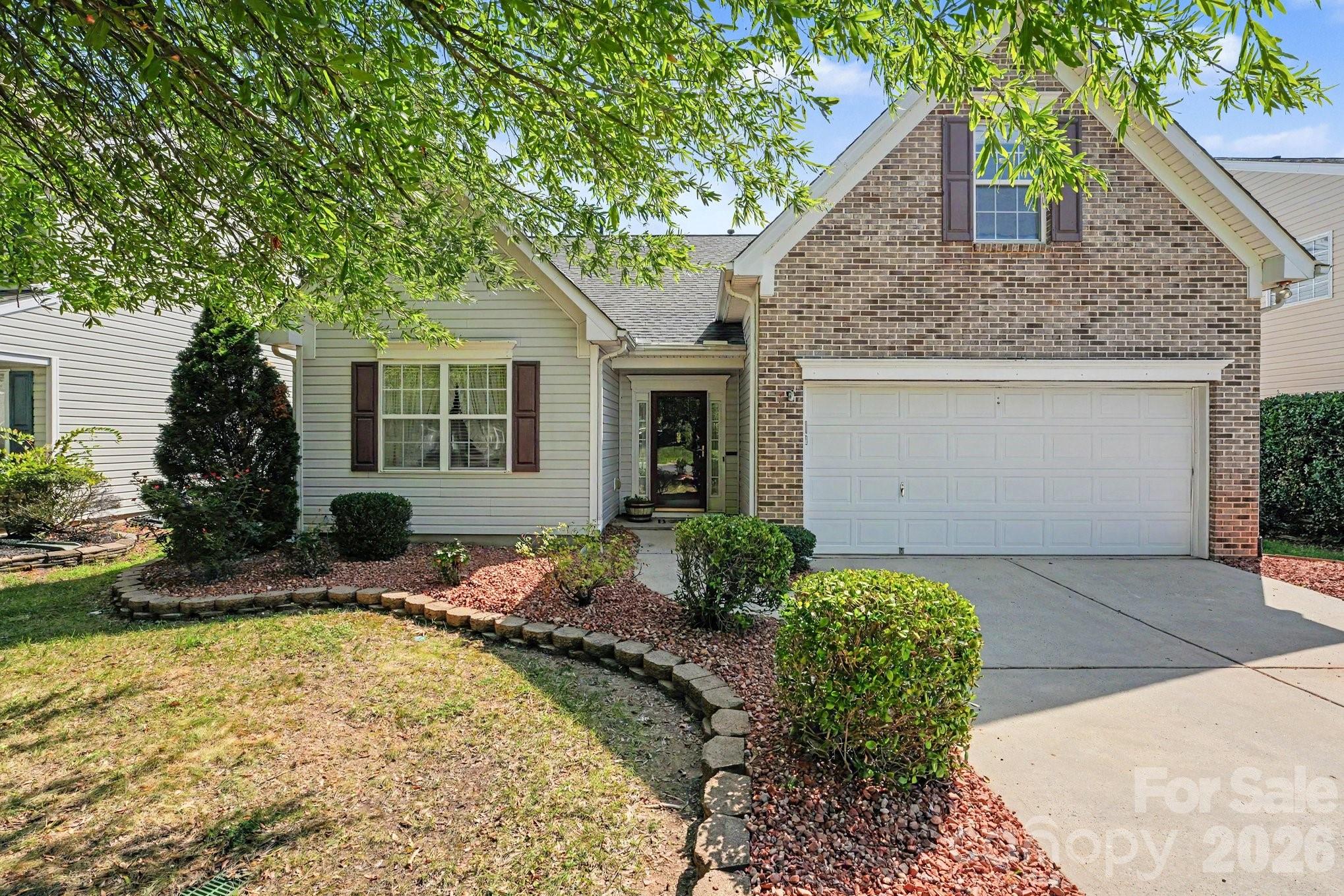 1274 Emory Lane NW — photo