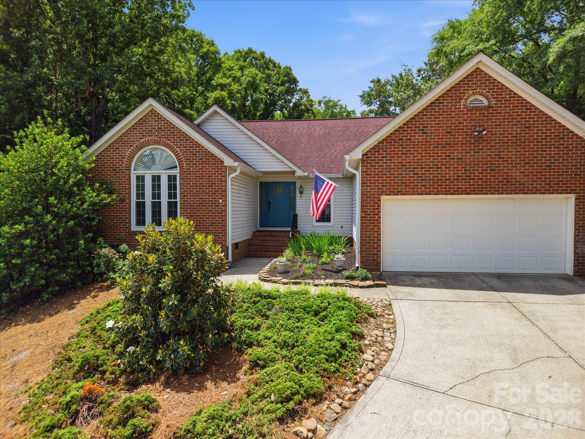 10314 Rougemont Lane — photo
