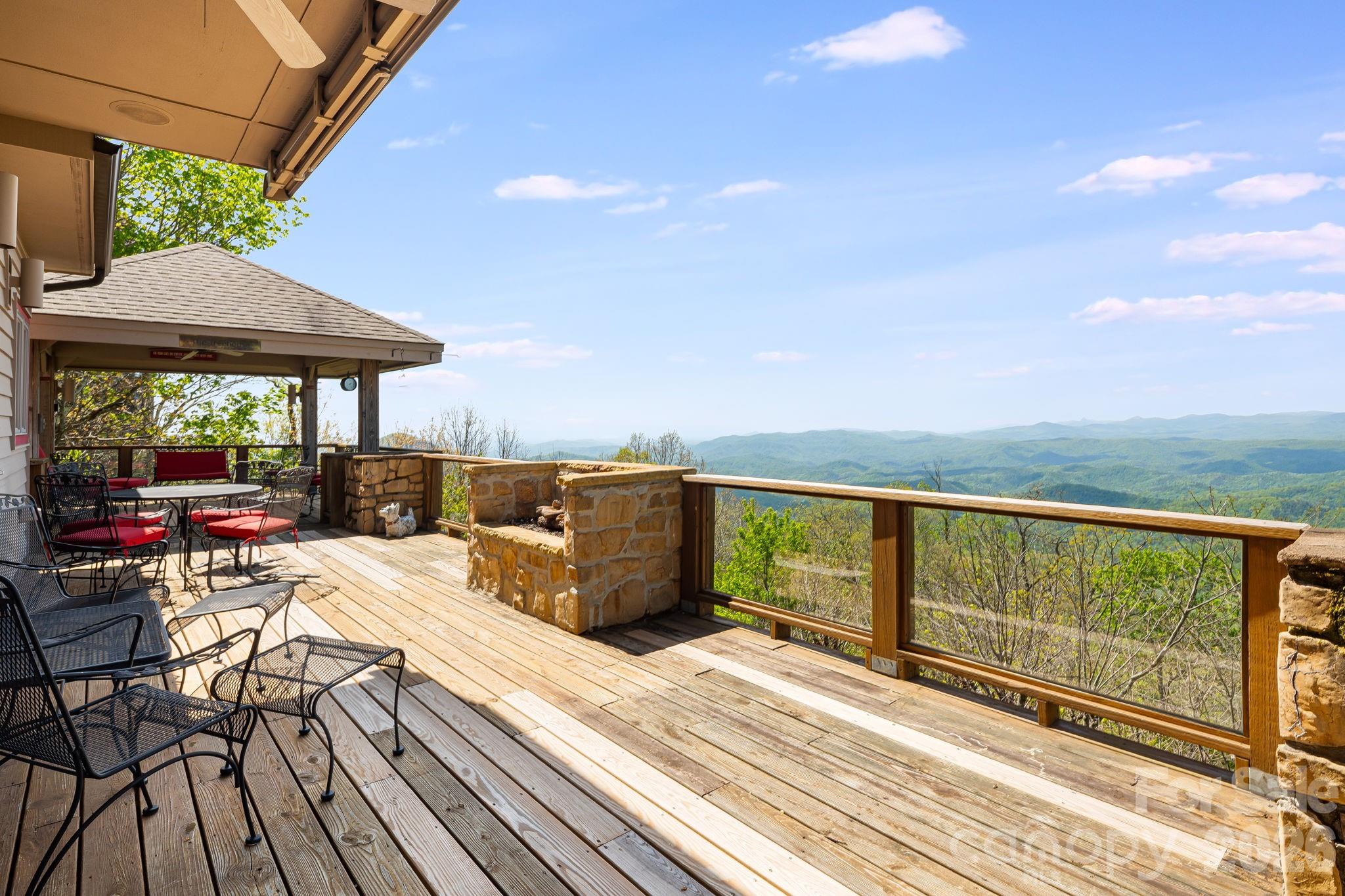 206 Twin Springs Road — photo