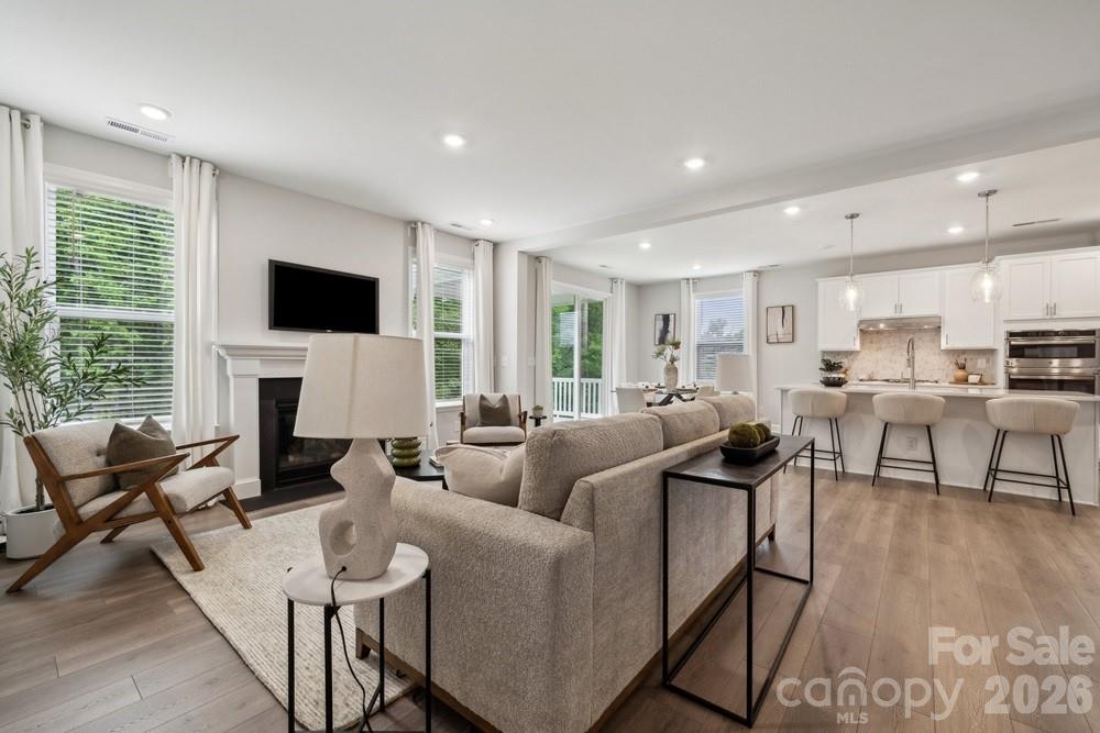 5048 Duval Circle — photo