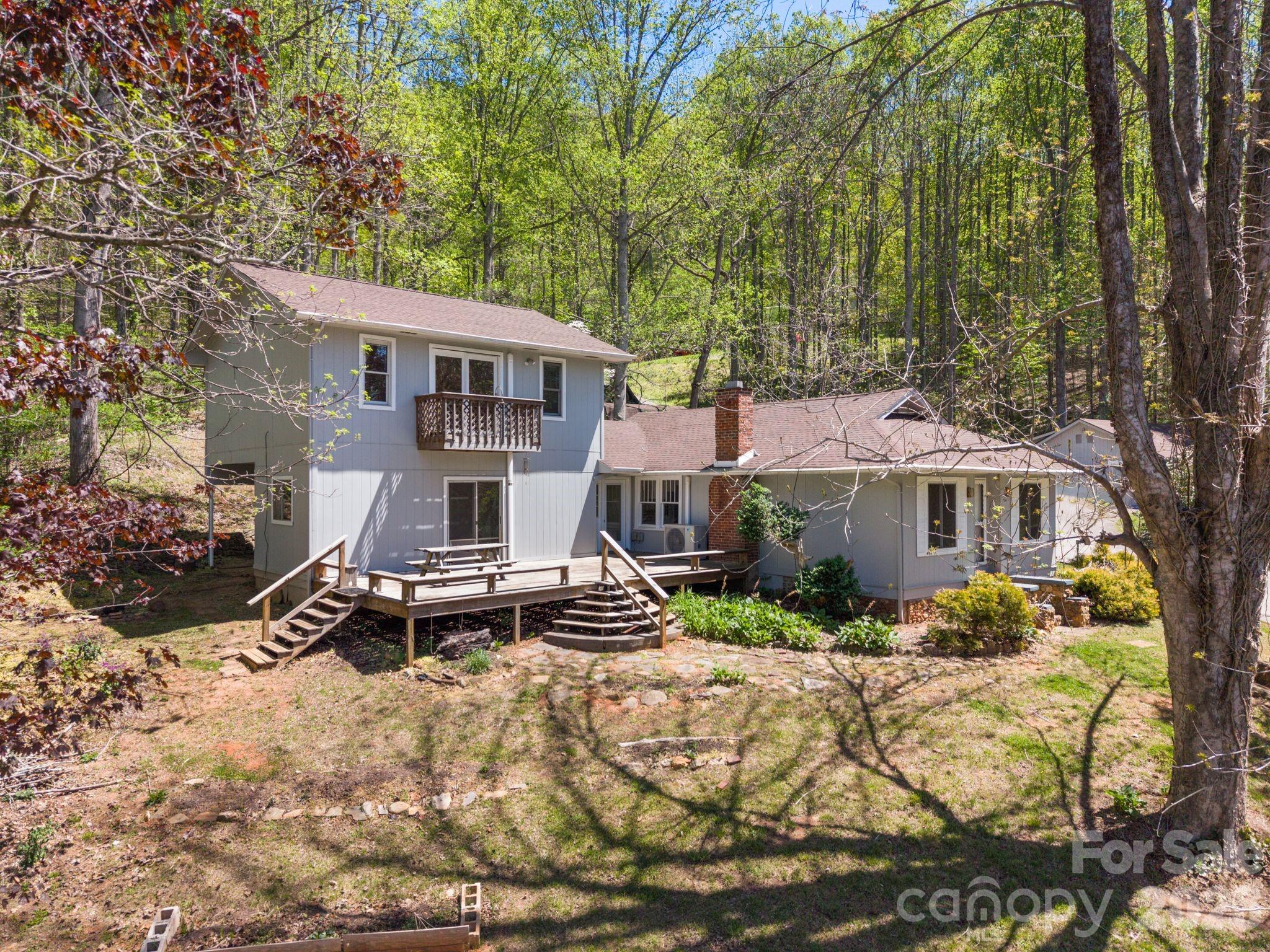 290 Hookers Gap Road — photo