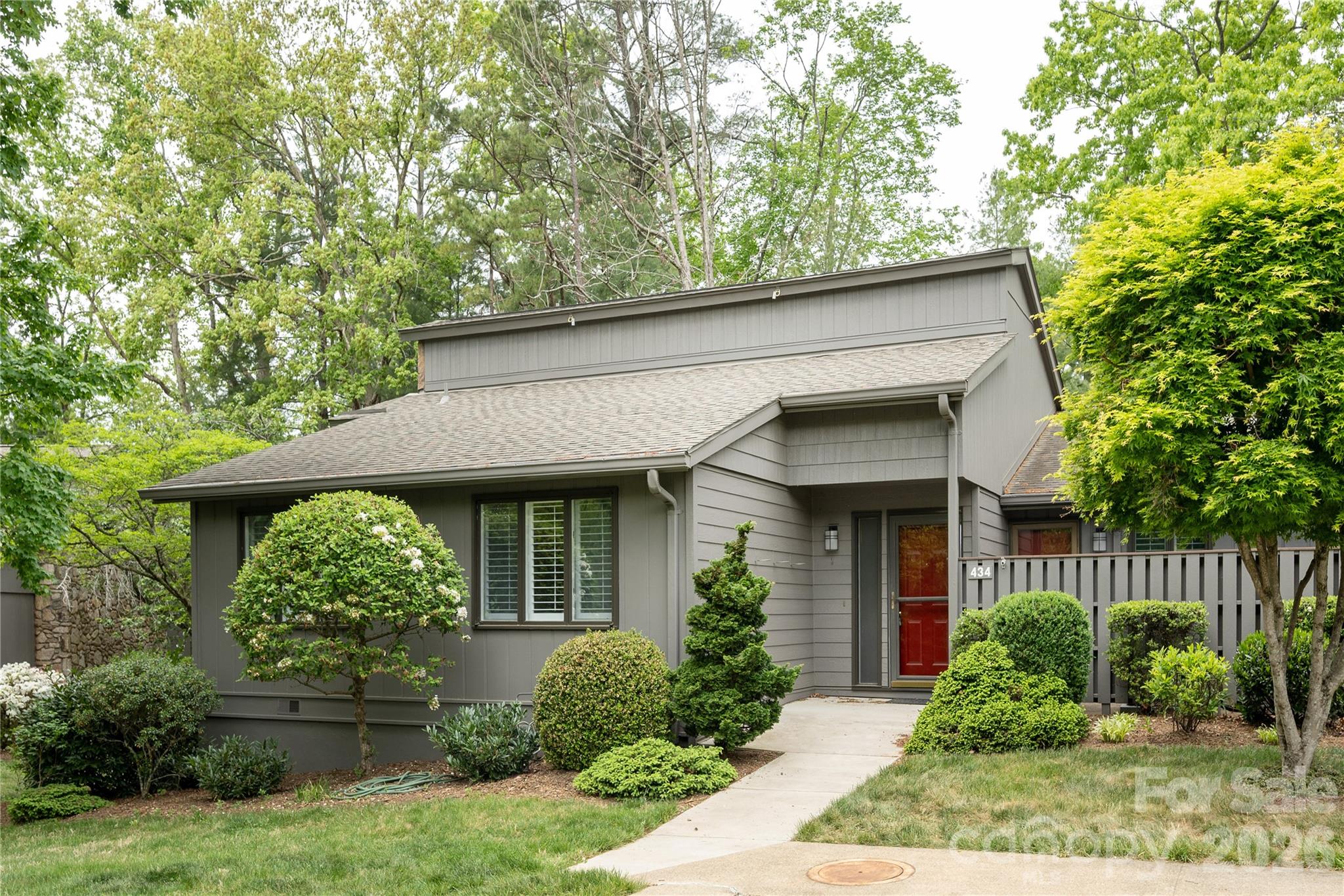 434 Crowfields Drive — photo