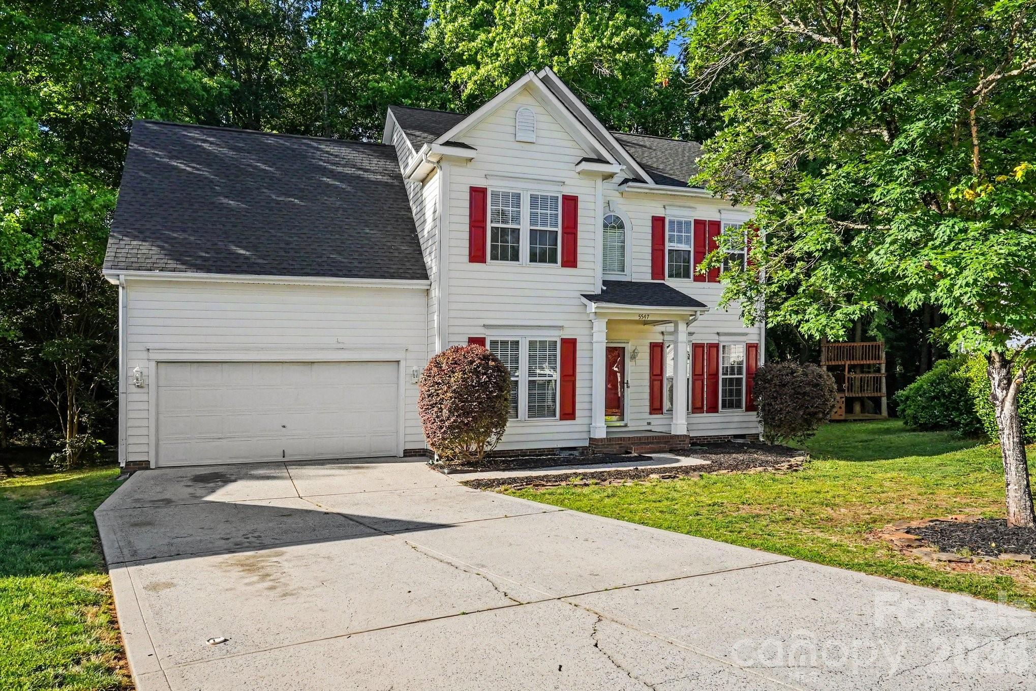 5547 Whispering Wind Lane — photo