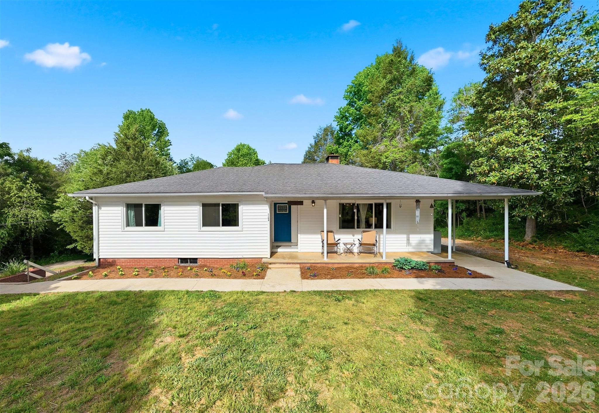 1108 Delwood Drive SW — photo