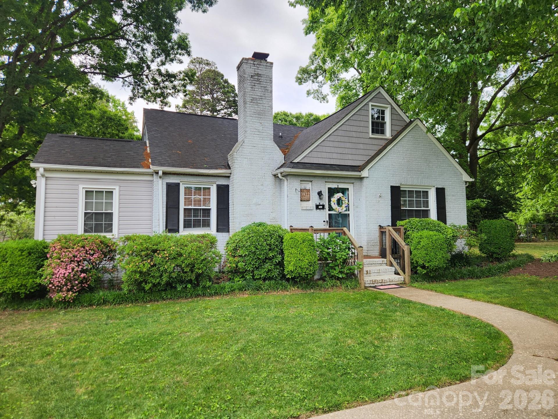 3922 Mcmillan Street — photo
