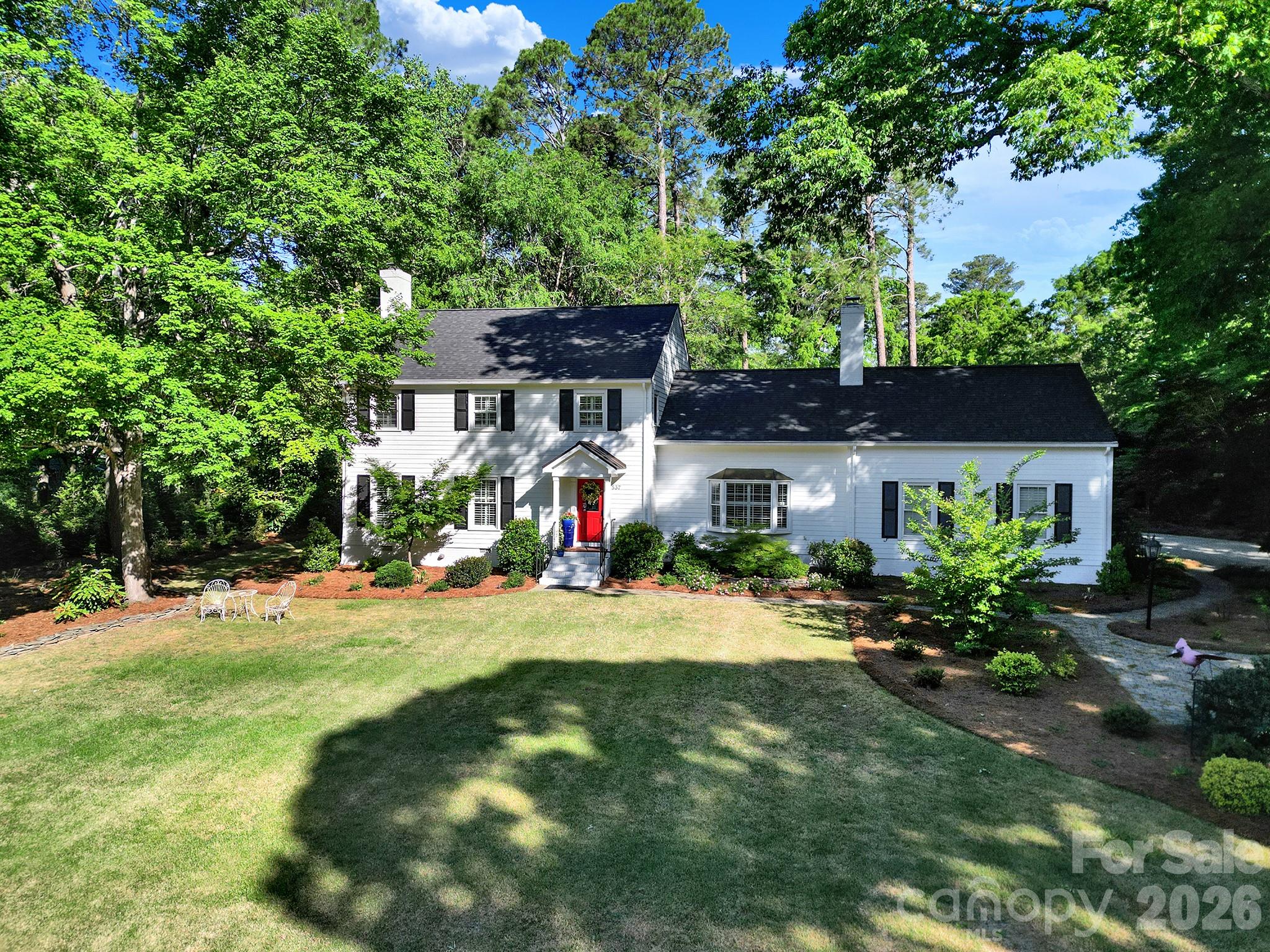 537 Briarwood Road — photo