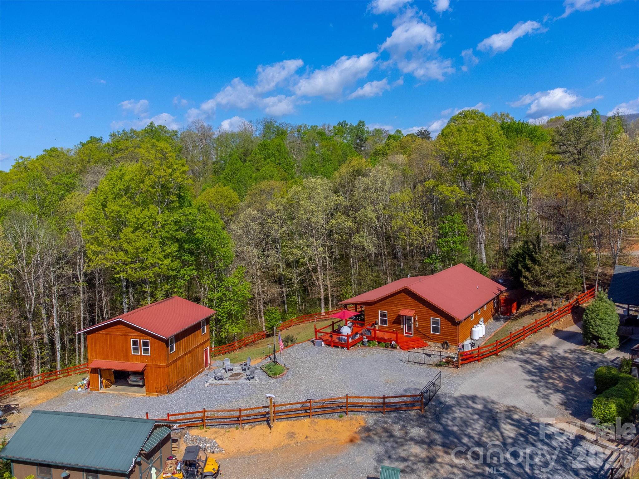 30 Sleepy Bear Ridge — photo