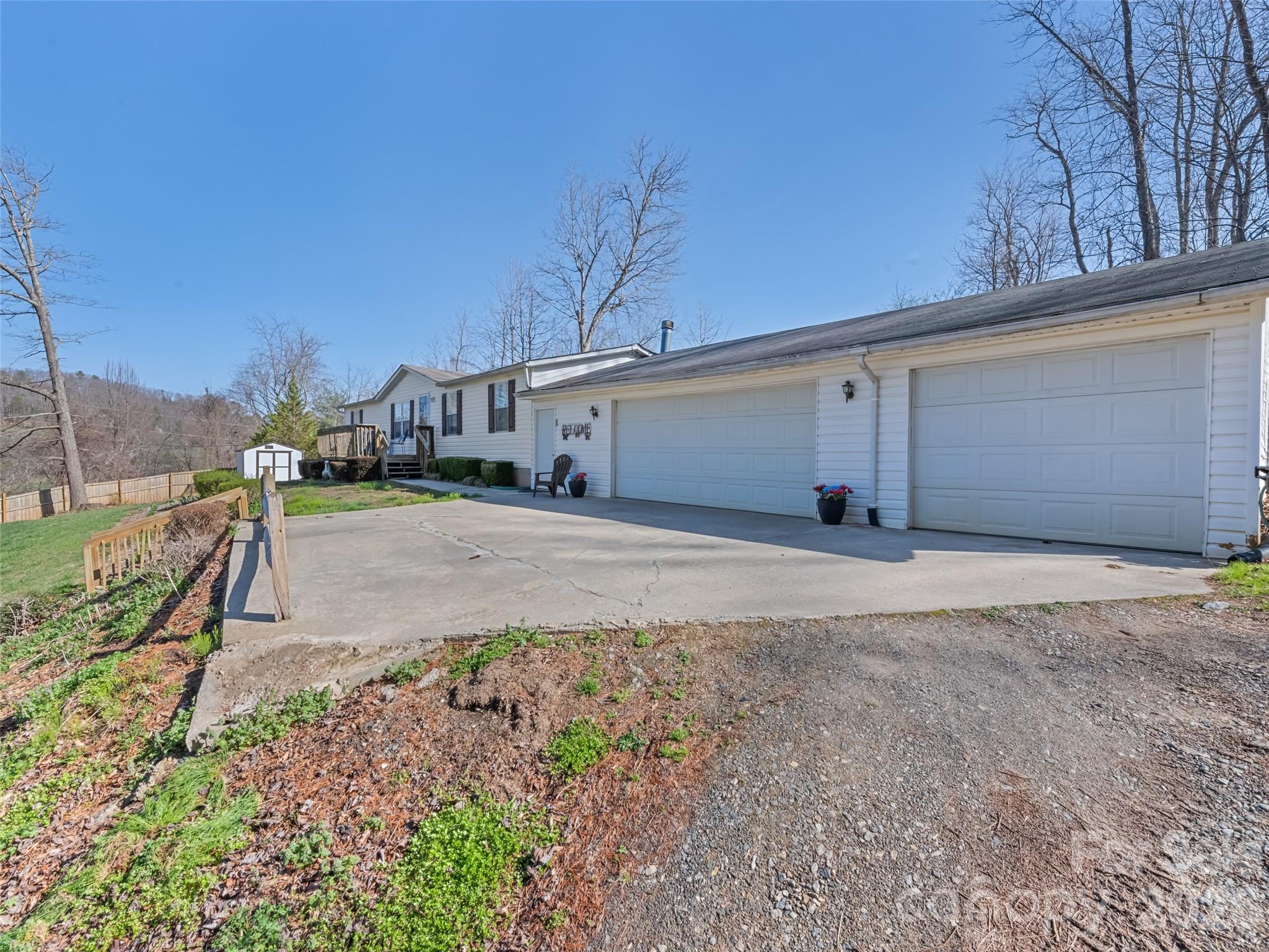 136 Peaceful Valley Drive — photo