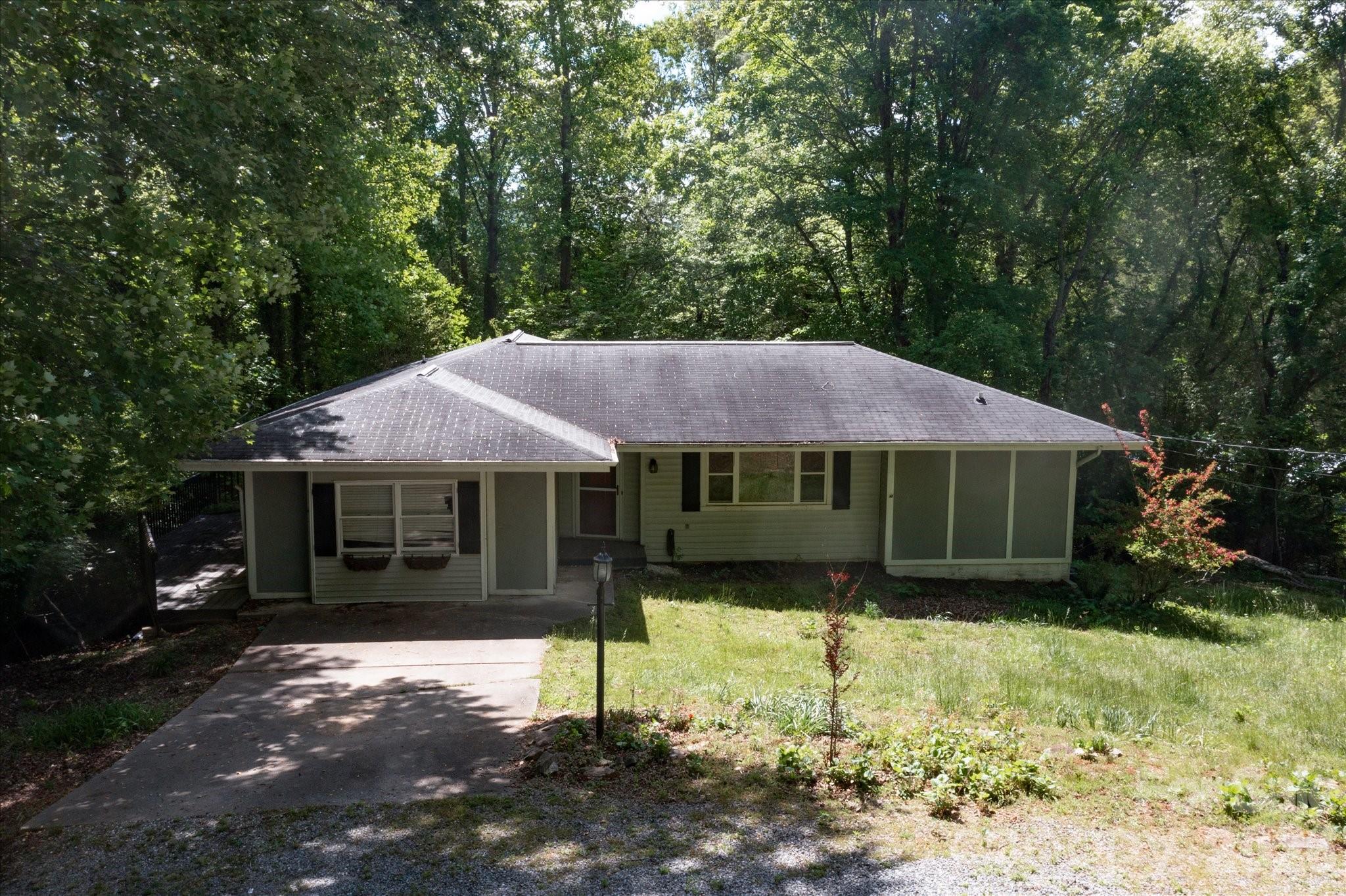 147 Barberry Heights Drive — photo