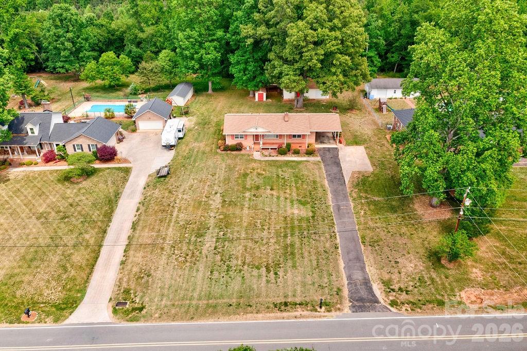 751 Pleasantdale Drive — photo