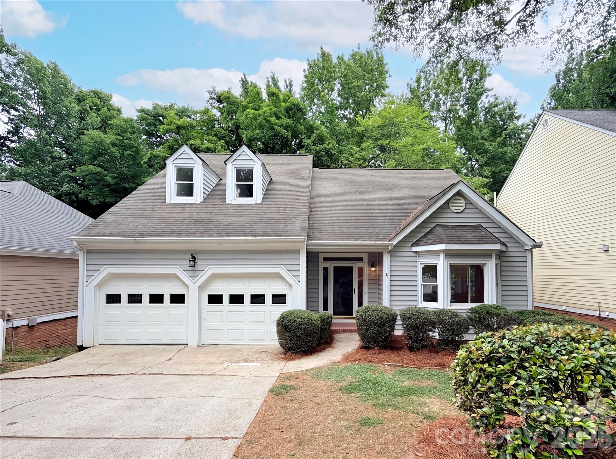 5908 Bookbinders Lane — photo