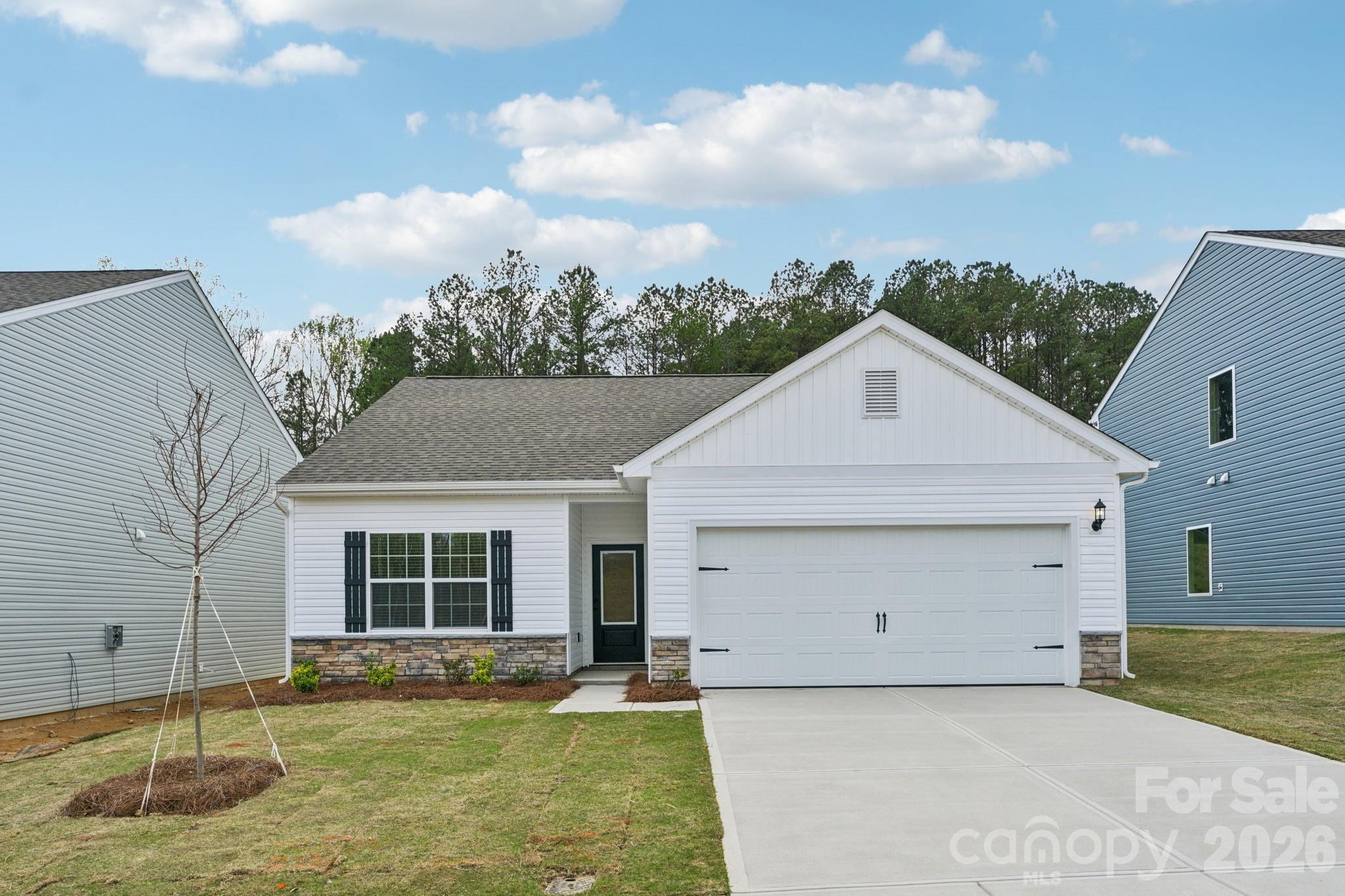 712 Willow Estates Drive — photo
