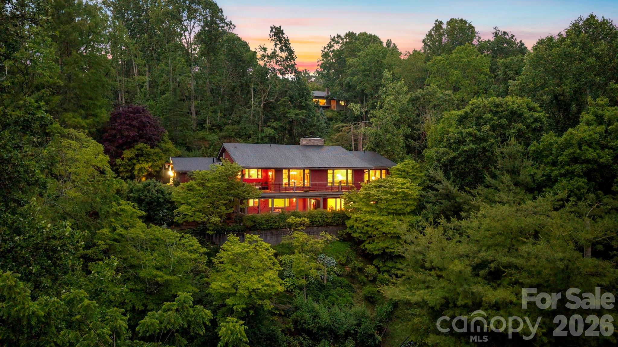 24 Westhaven Drive — photo