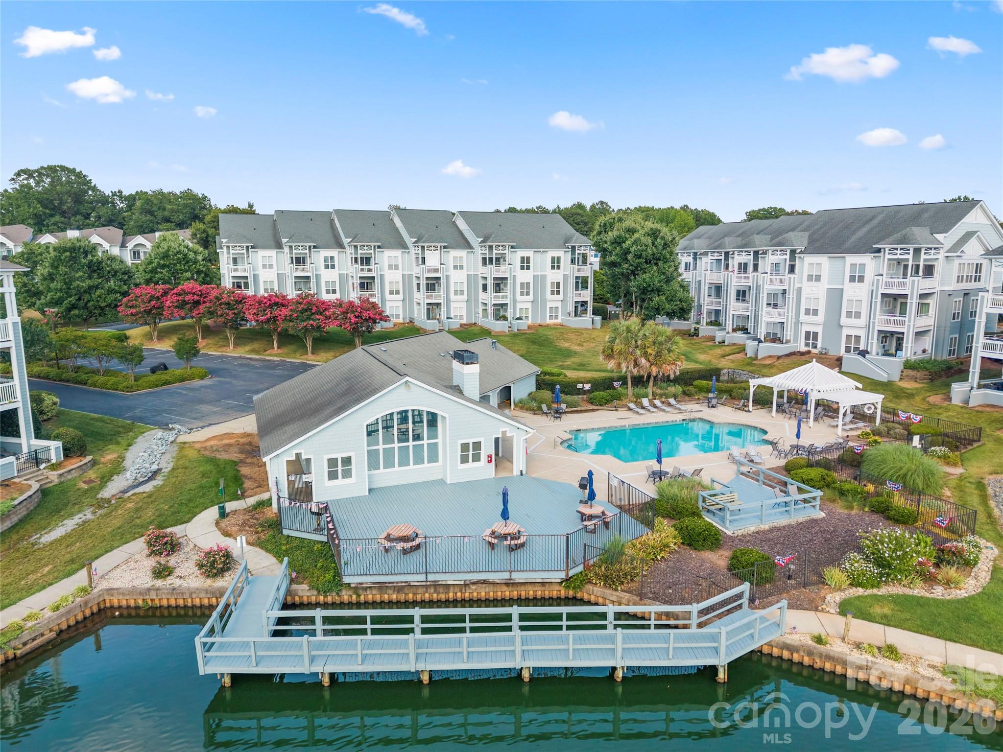 18730 Nautical Drive 101 — photo