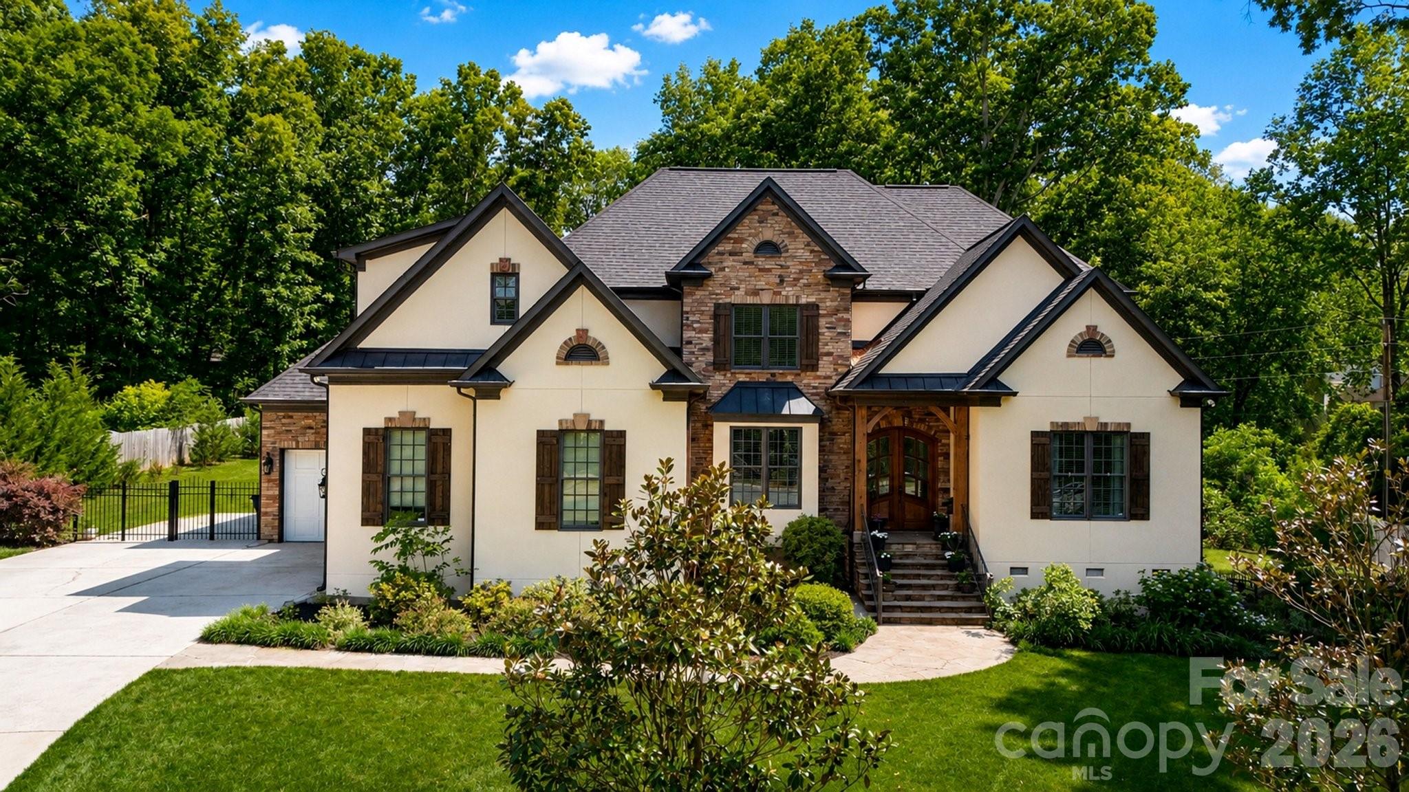 7304 River Valley Court — photo