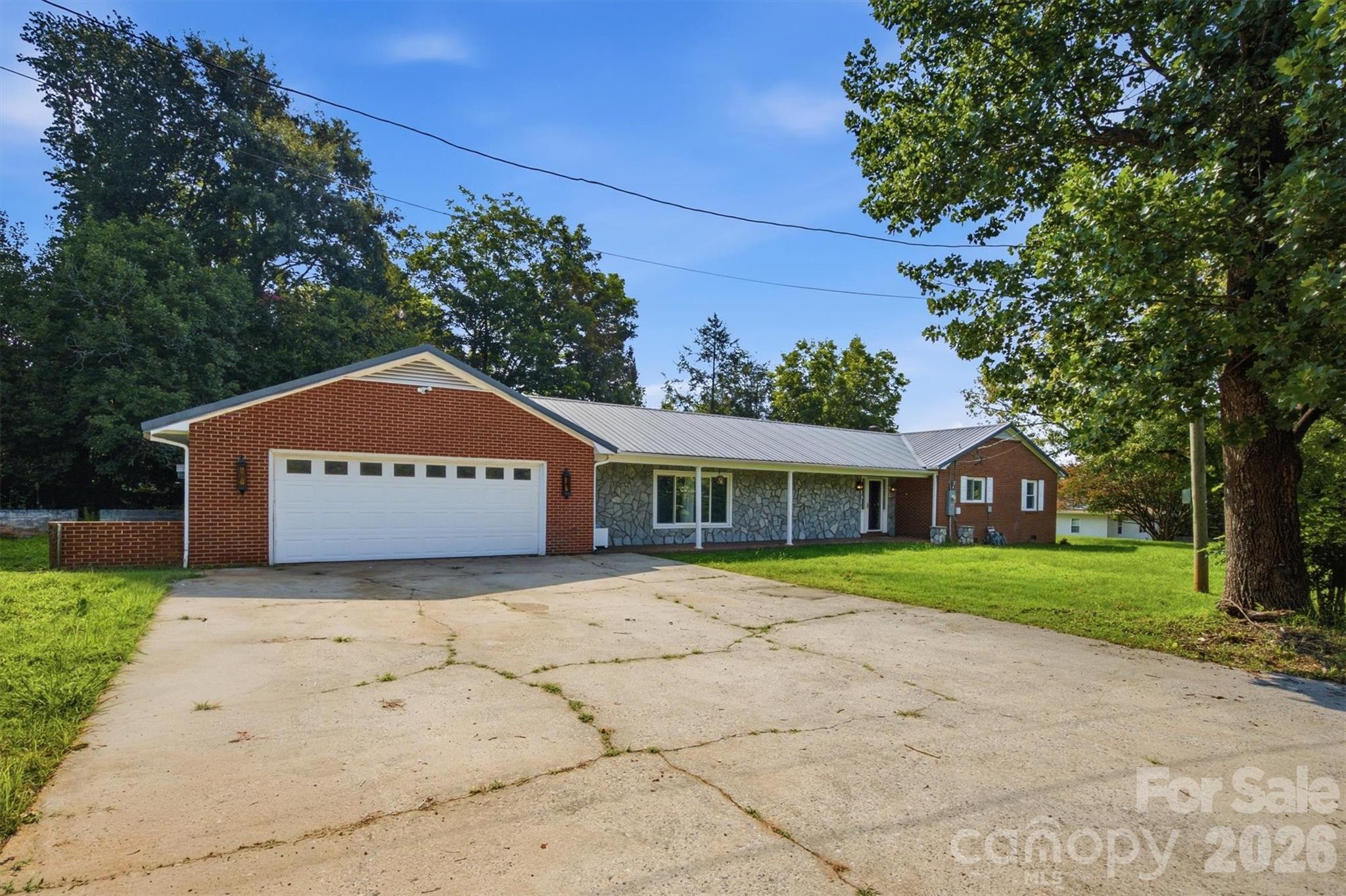 5136 Sherrill Drive — photo