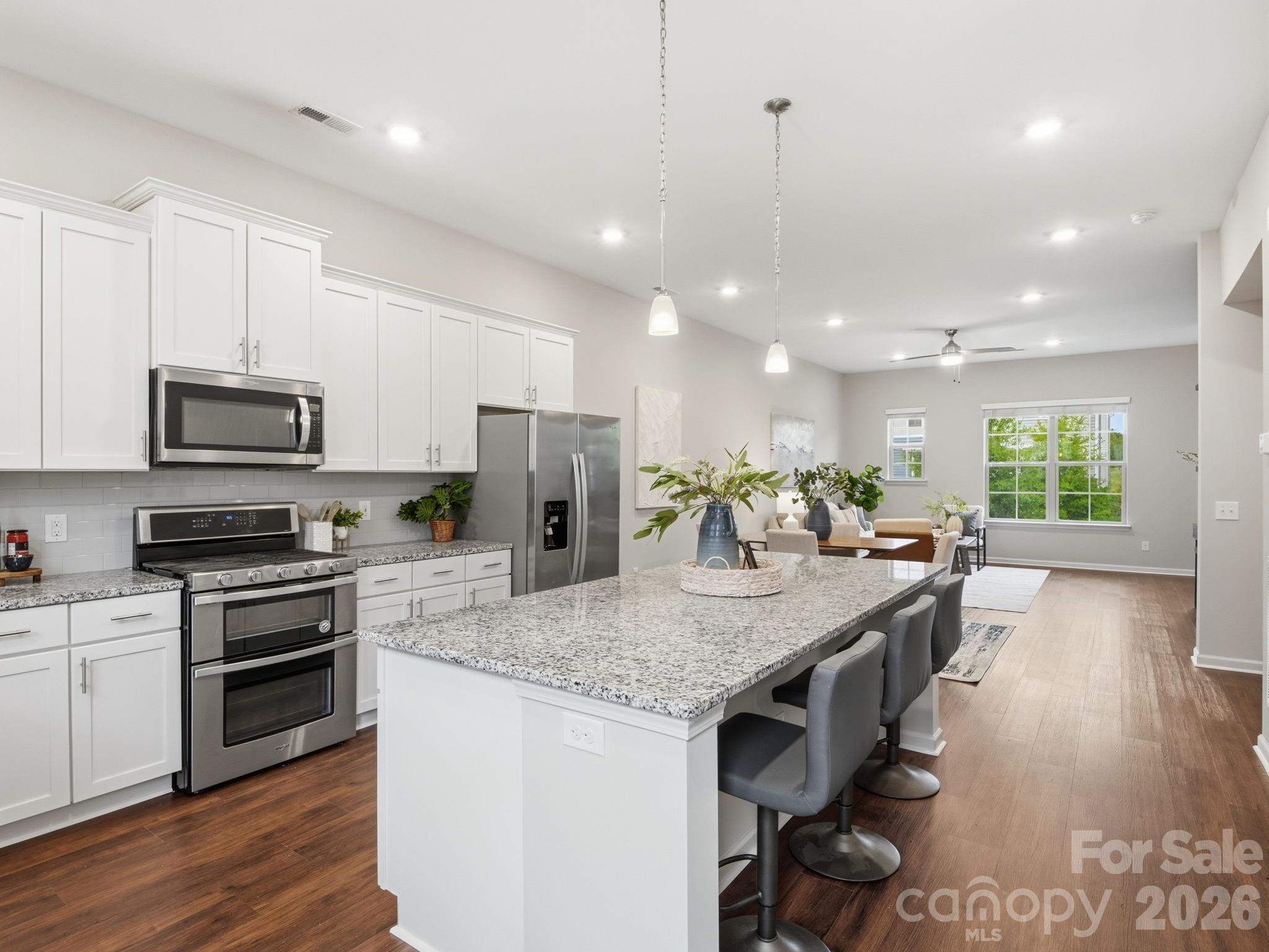 1038 Doveridge Street — photo
