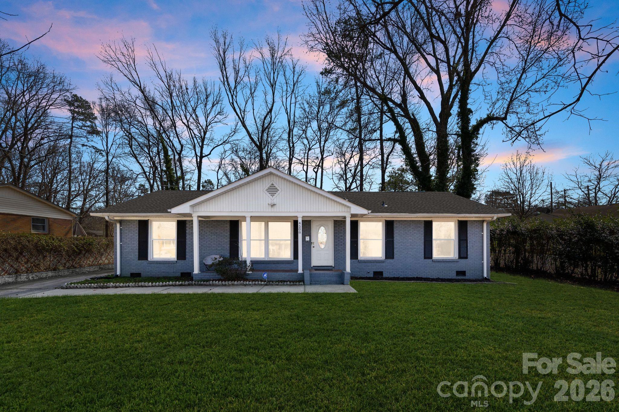 4508 Belle Plaine Drive — photo