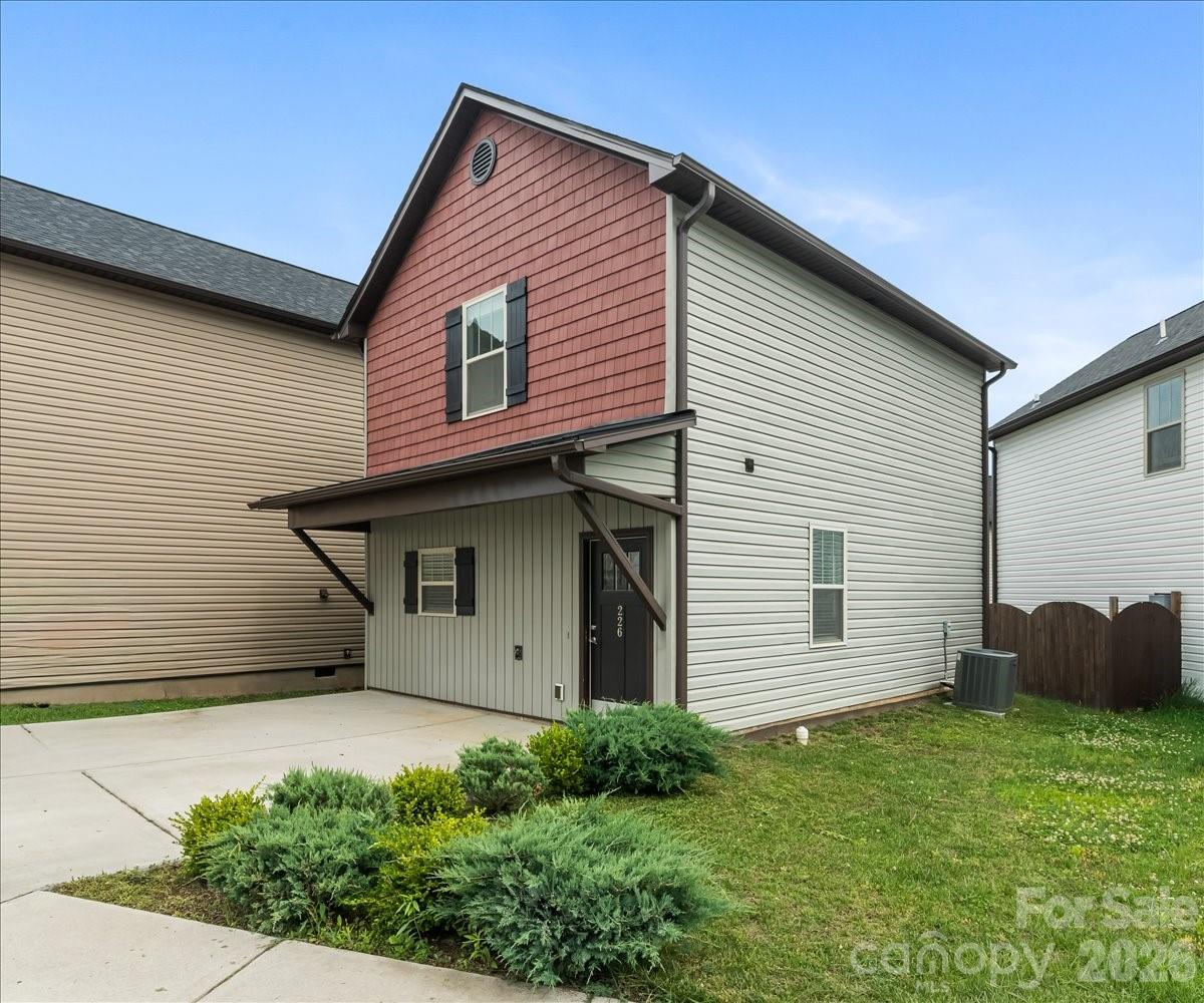 226 Cardwell Lane — photo