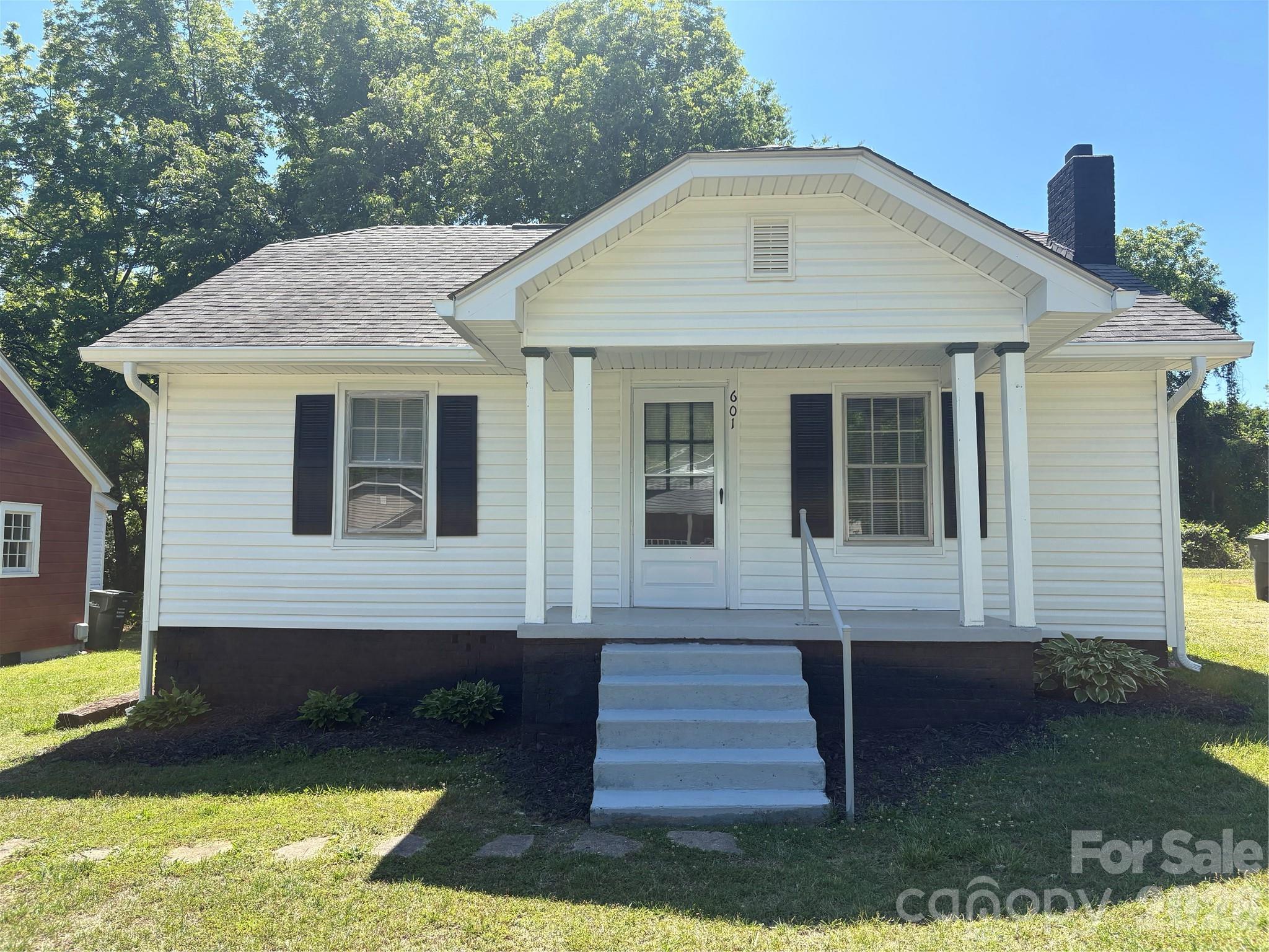 601 Harris Street NW — photo