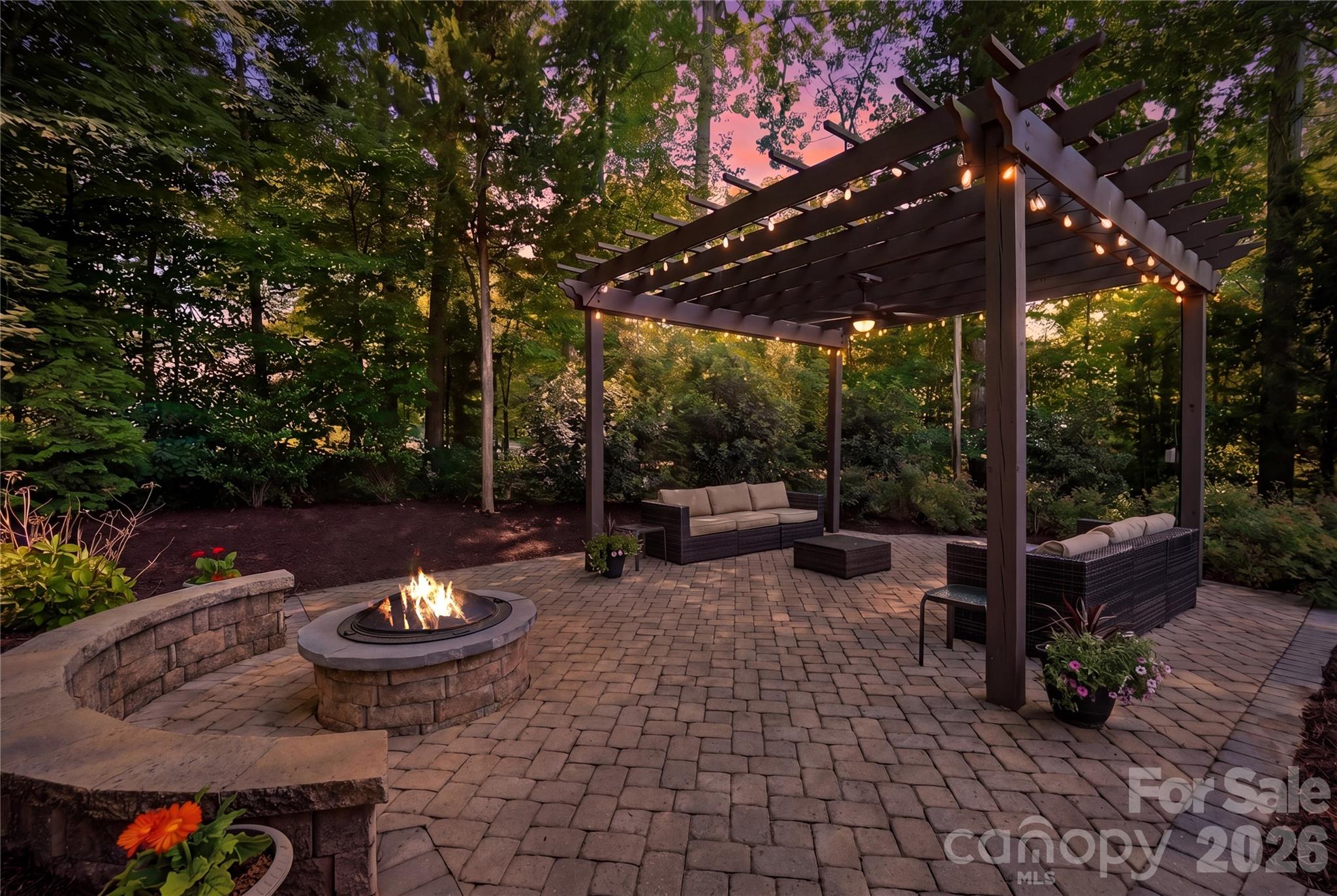 1413 Screech Owl Road — photo