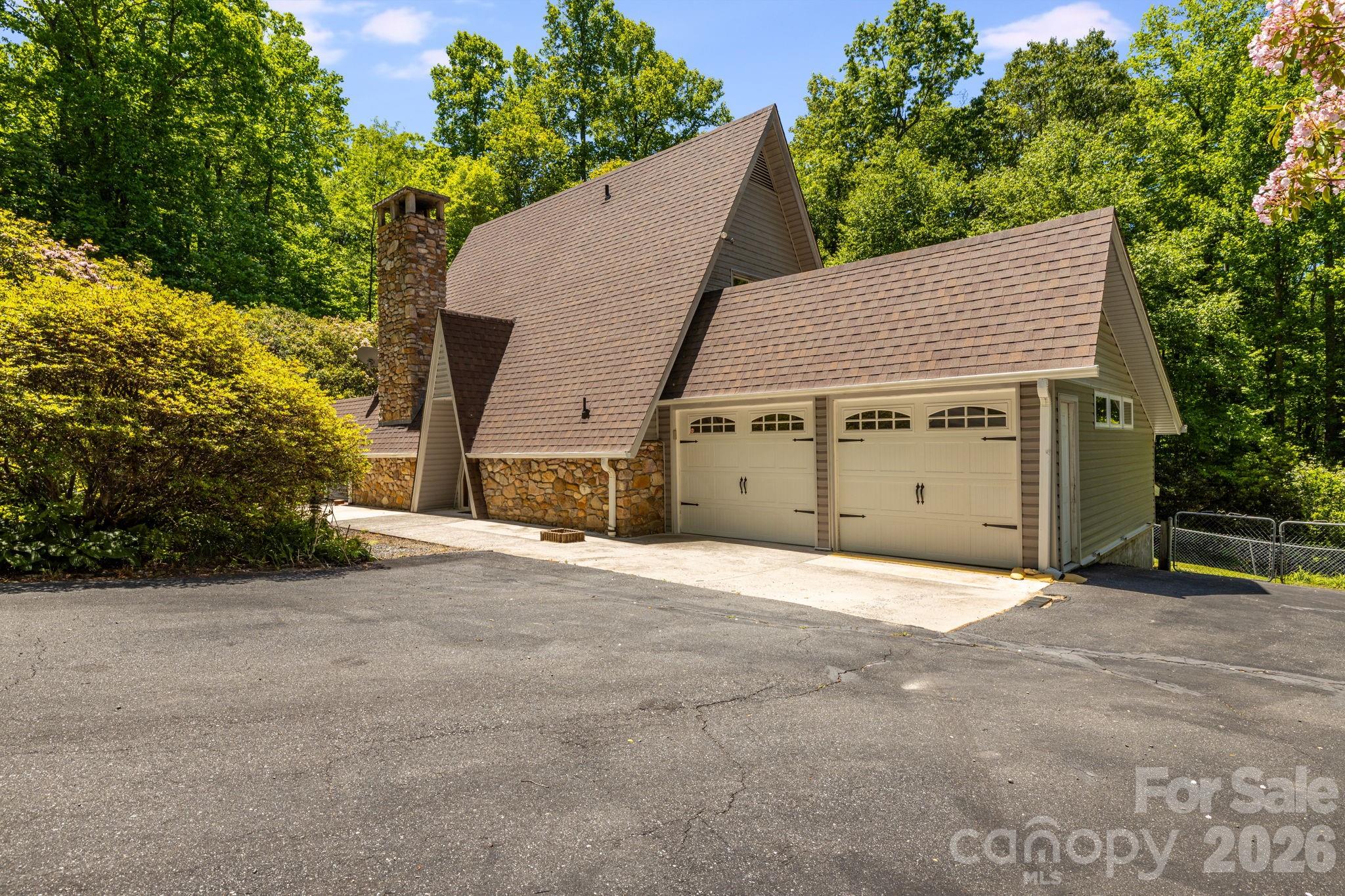 45 Echo Hills Drive — photo