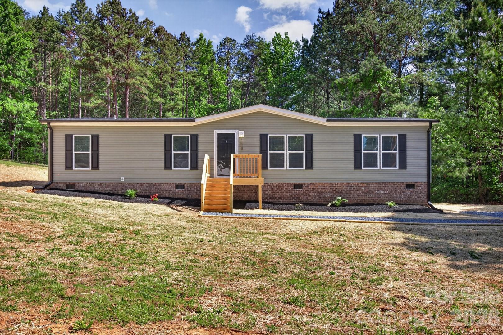 170 Harvick Lane — photo