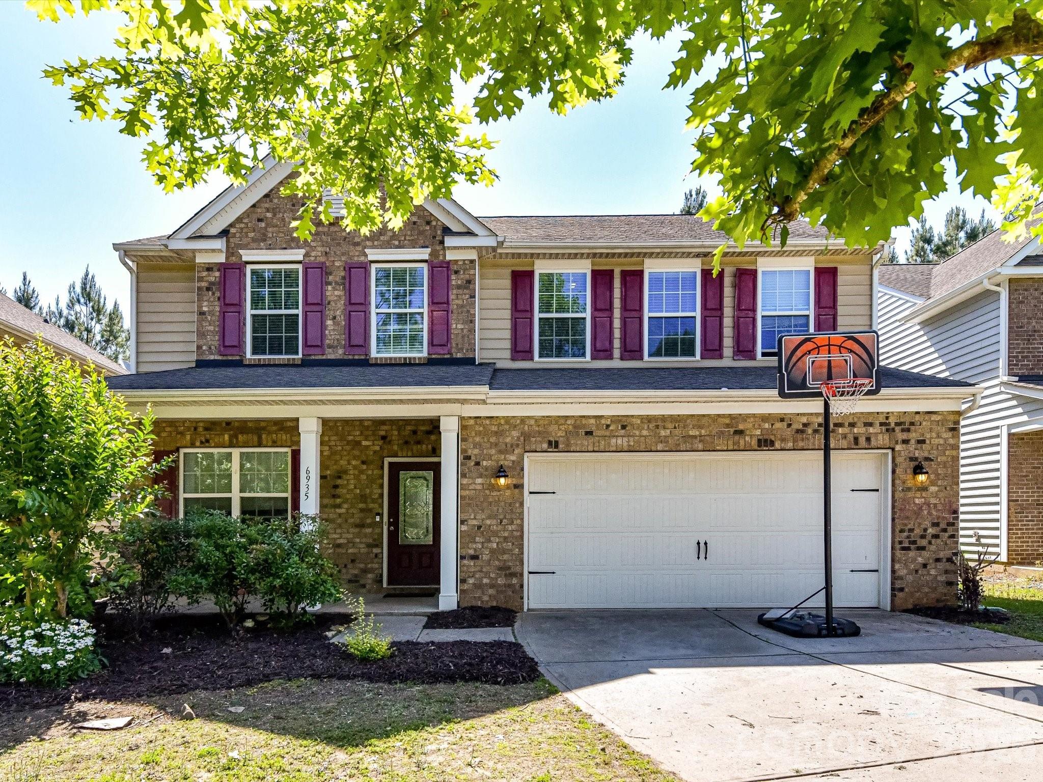 6935 Liverpool Court — photo
