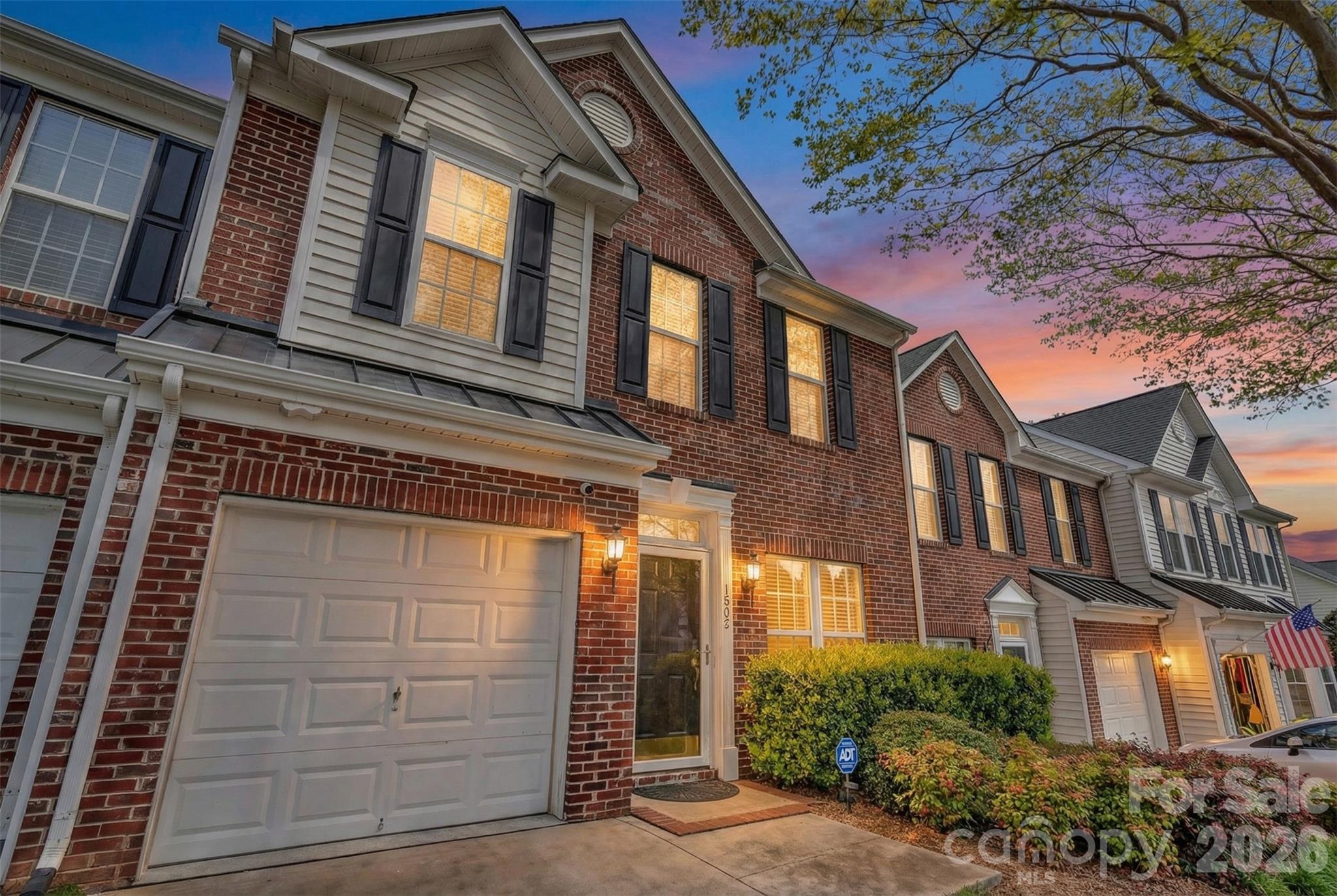 1802 Robinwood Village Drive — photo