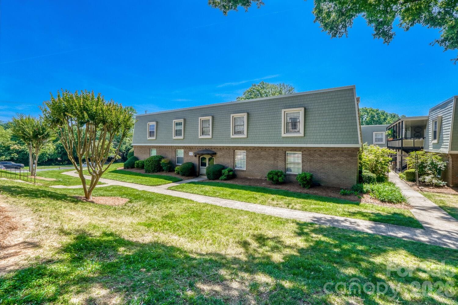 2610 Park Road B — photo