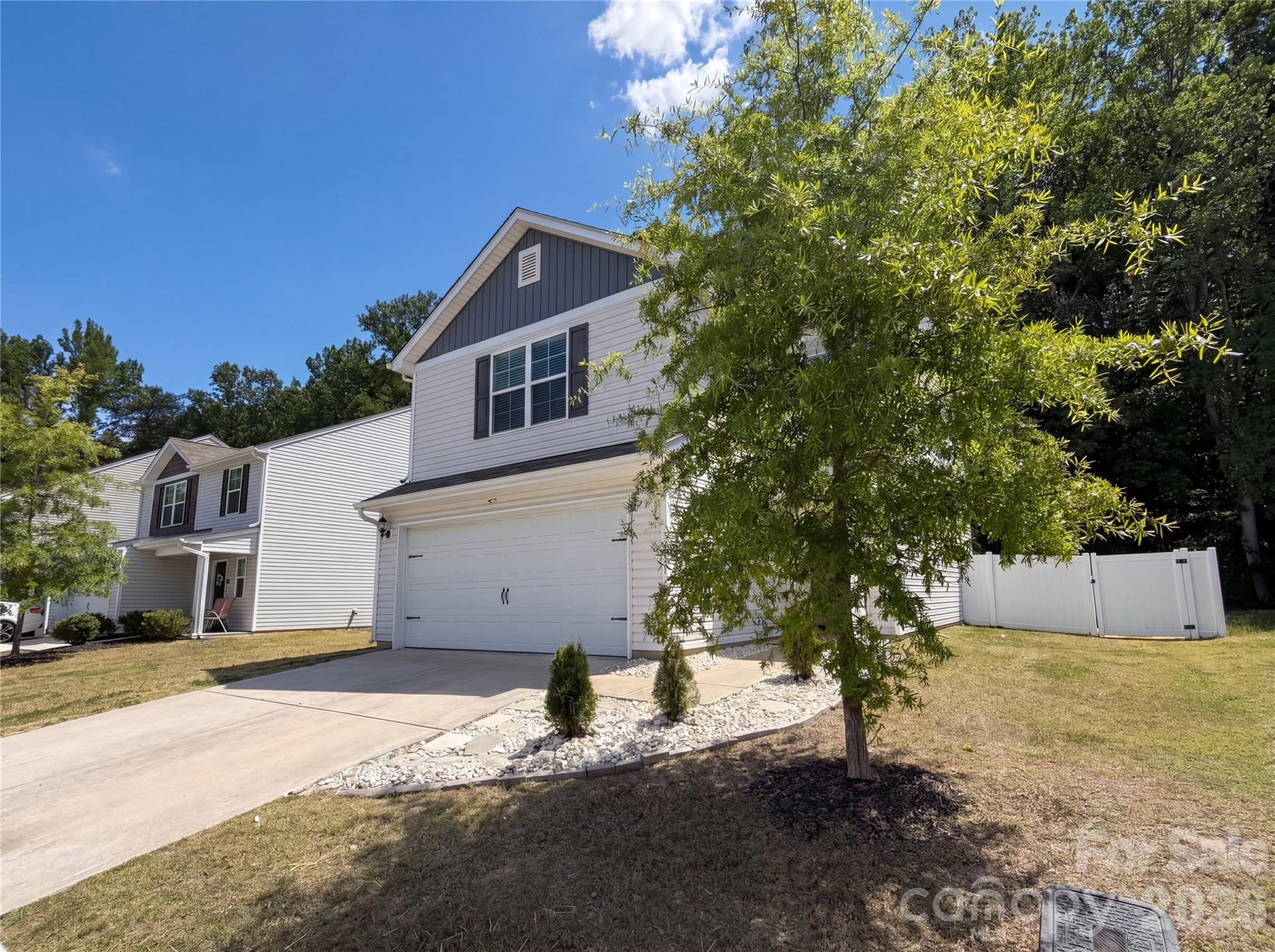 330 Waterstone Drive — photo