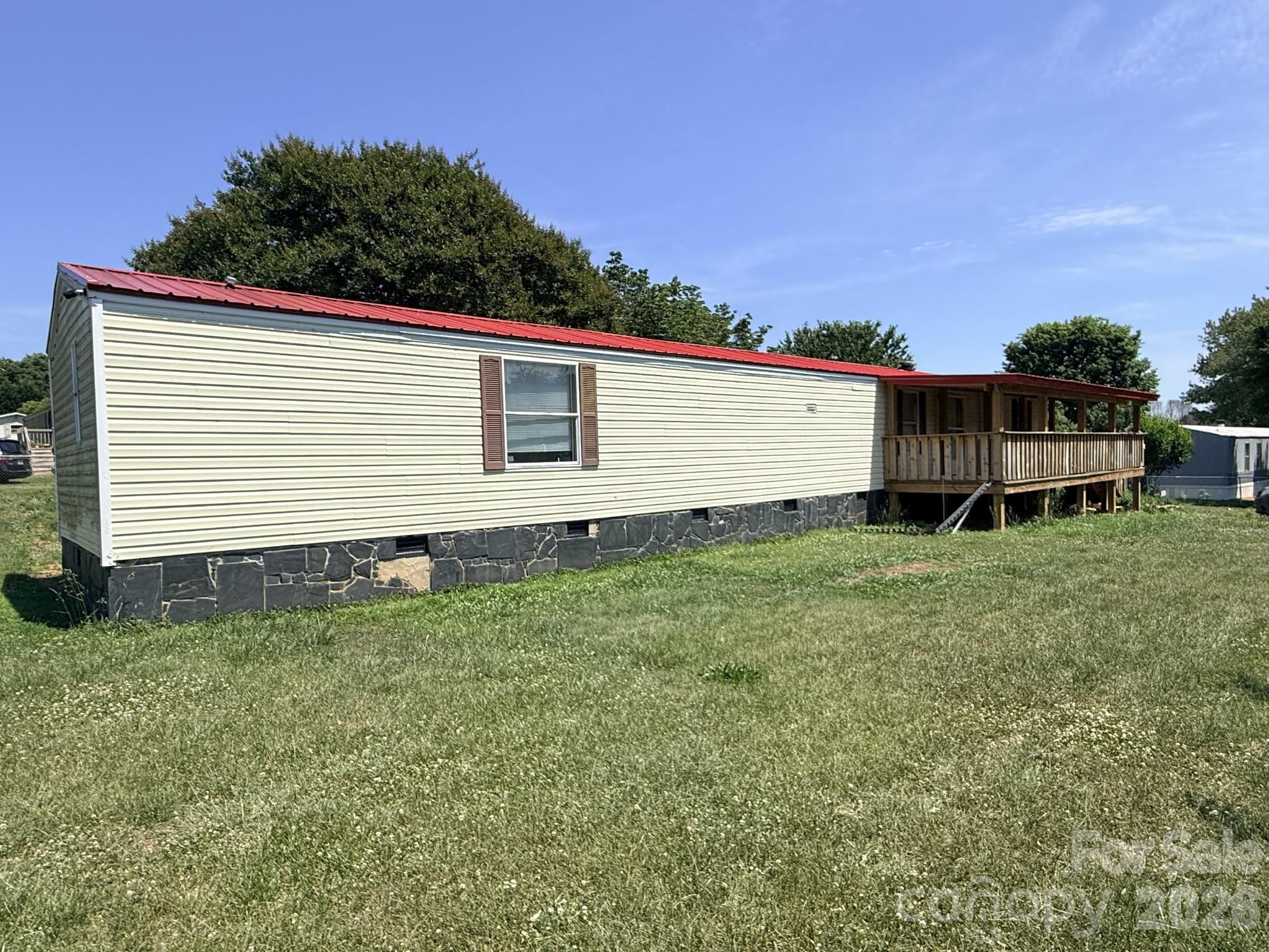 2330 Springdale Drive — photo