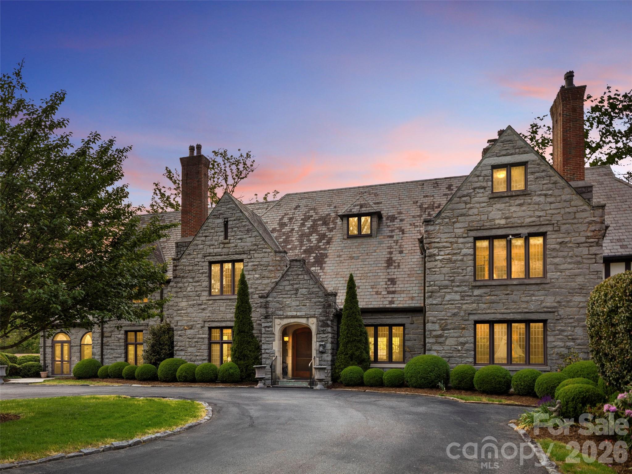 436 Vanderbilt Road — photo
