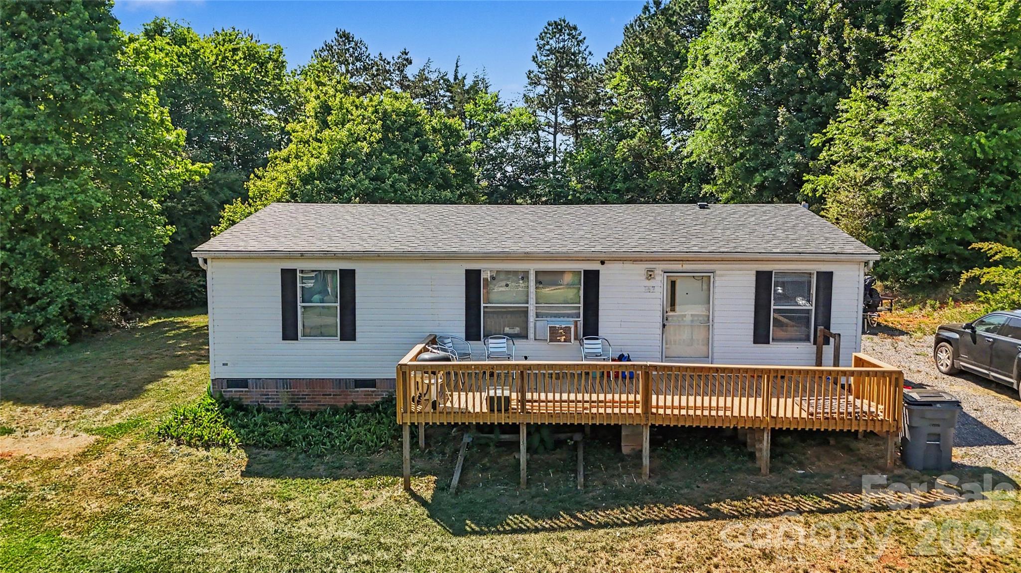 147 Arlie Loop — photo