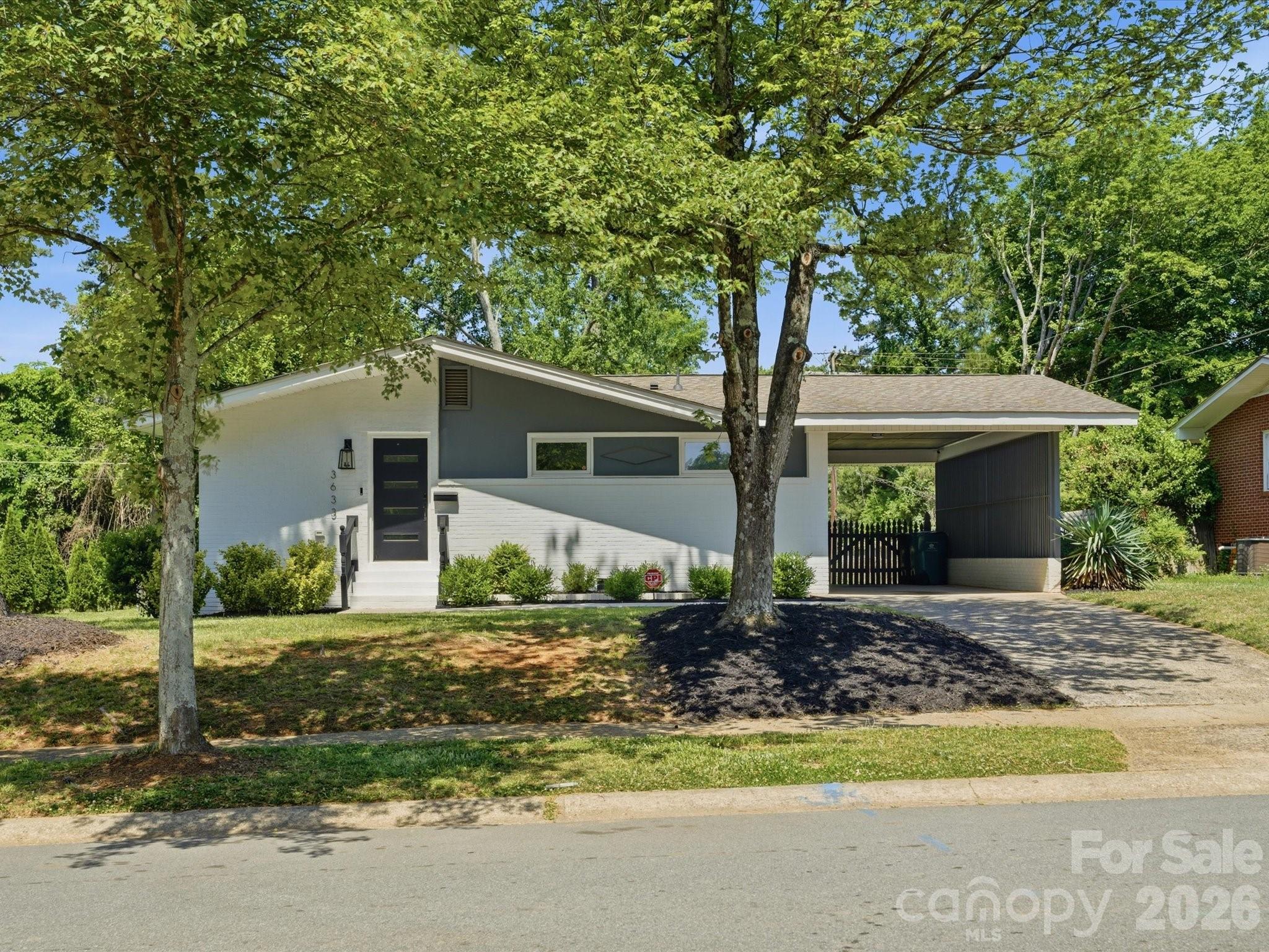 3633 Rosehaven Drive — photo