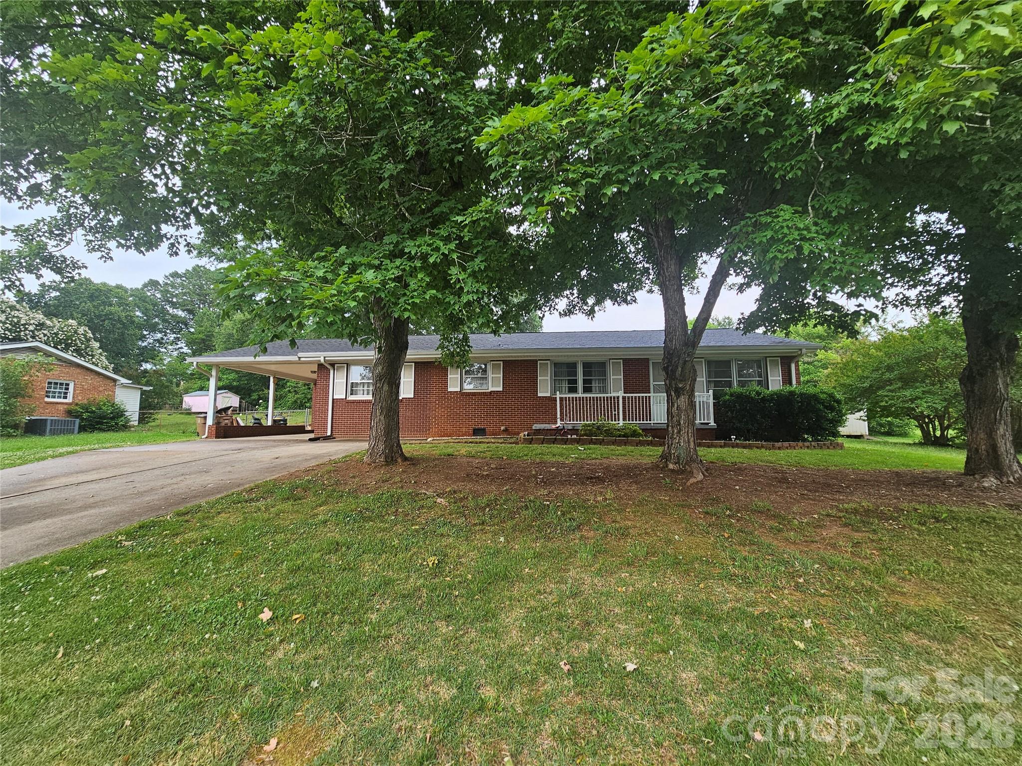 3025 Hazel Drive — photo