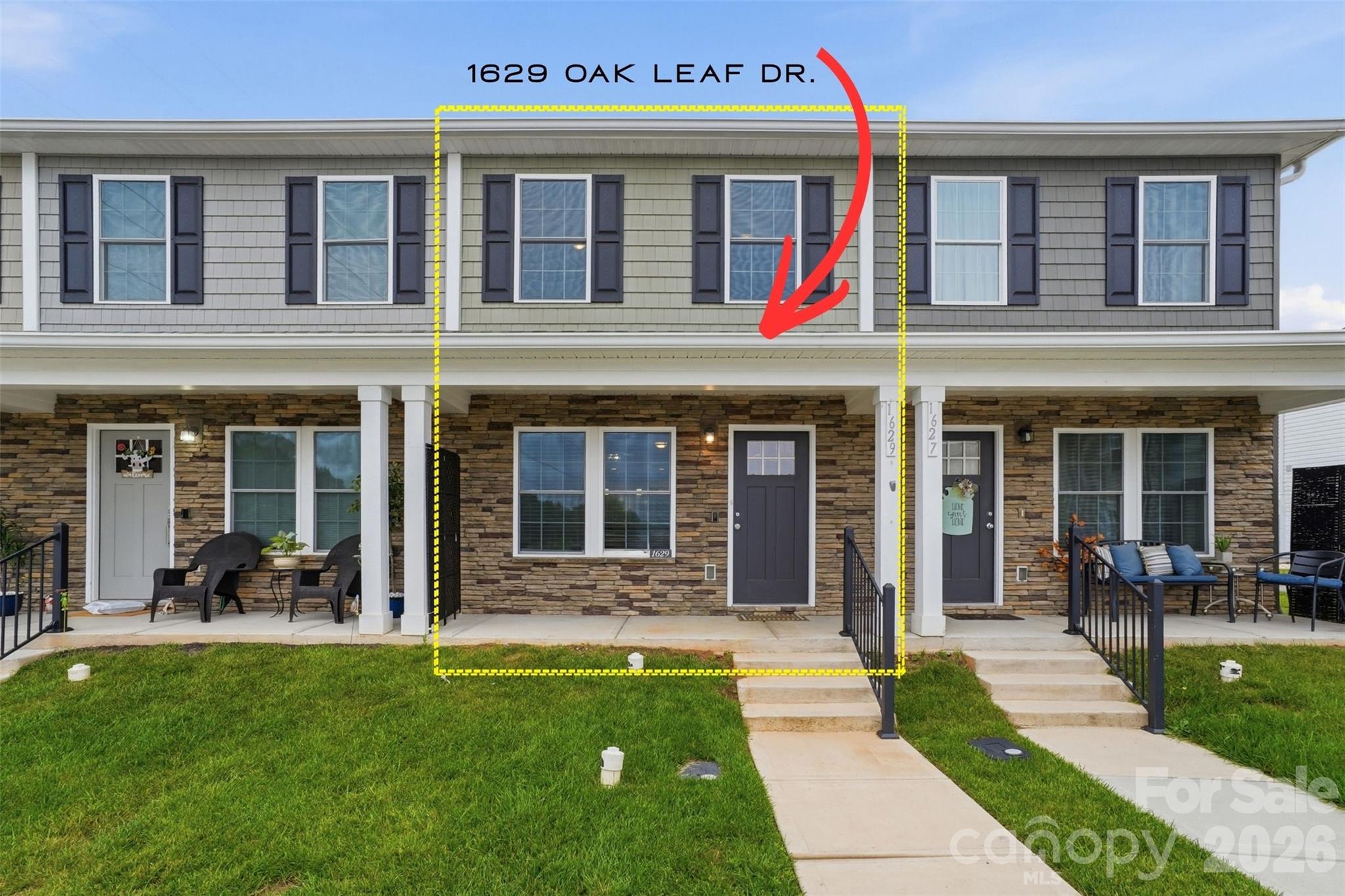 1629 Oak Leaf Drive — photo