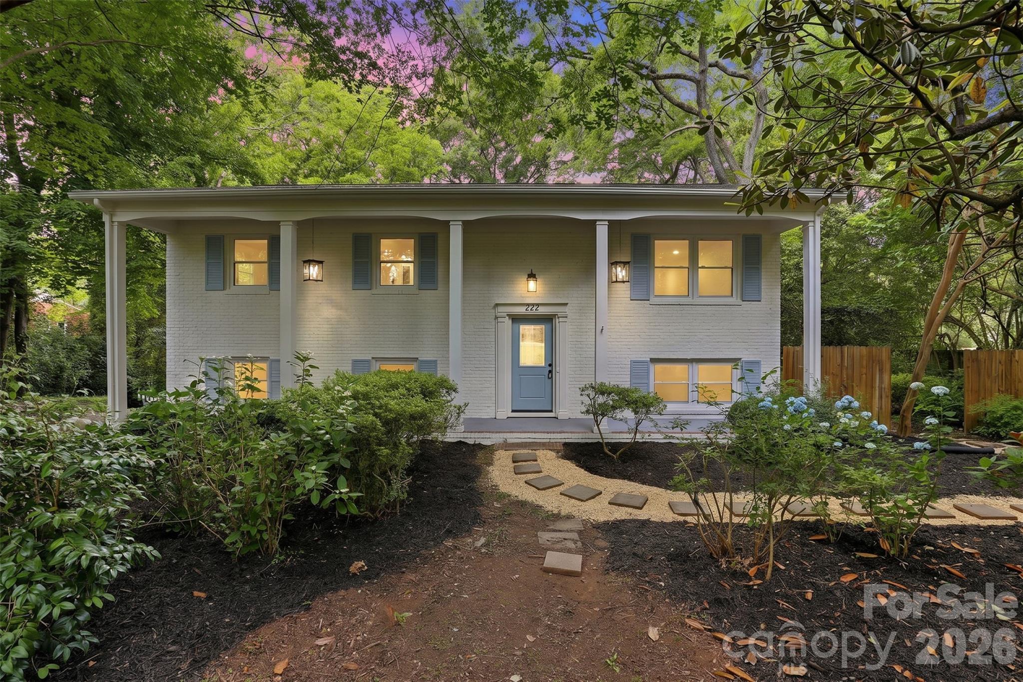 222 Sherwood Circle — photo