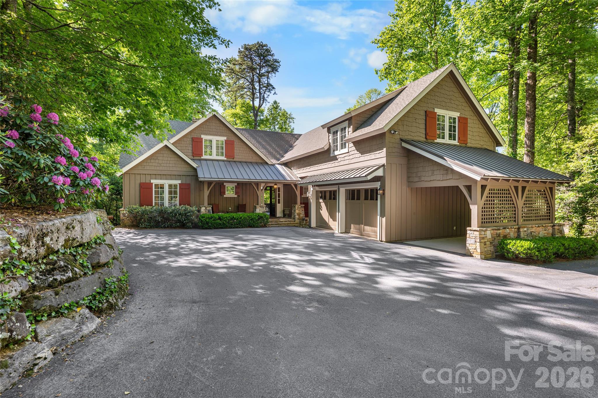 1585 Cold Mountain Road — photo