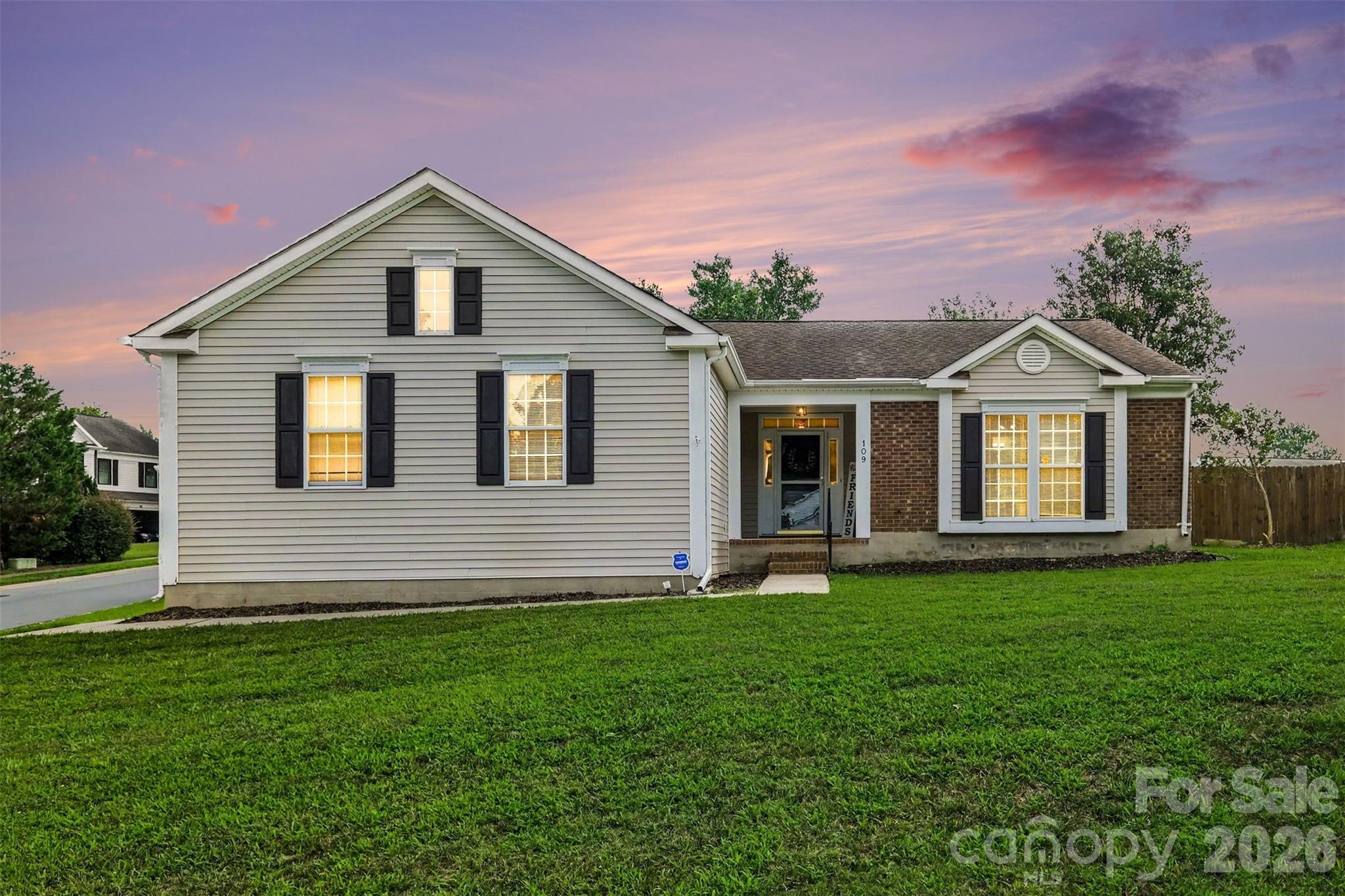 109 Brookstone Drive — photo