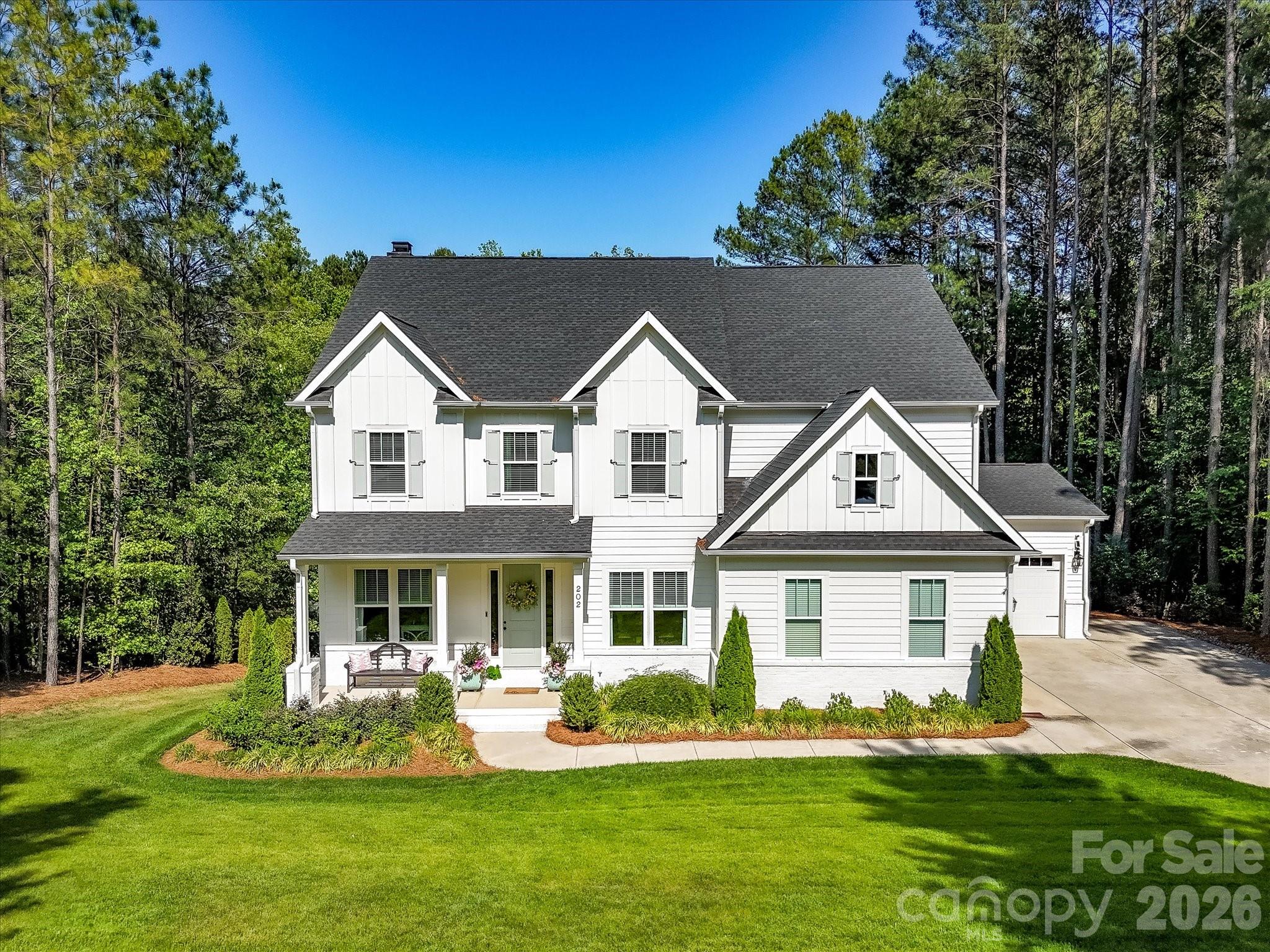 202 Streamwood Road — photo