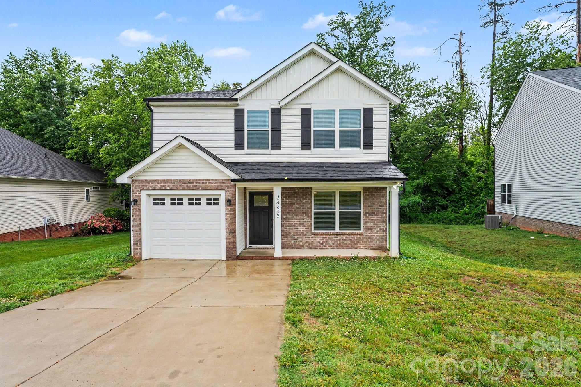 1468 Mayfair Drive — photo