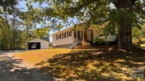 2431 Burke Memorial Park Road — photo