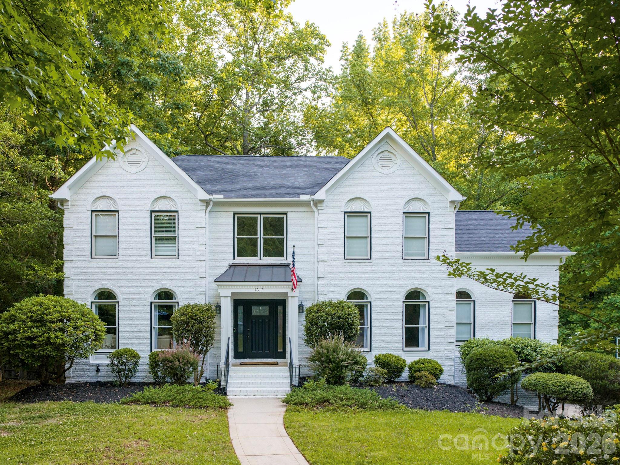 1617 Home Place — photo