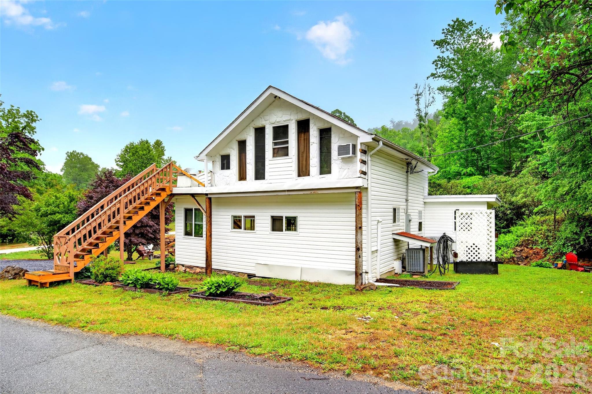 227 Locust Cove Road — photo