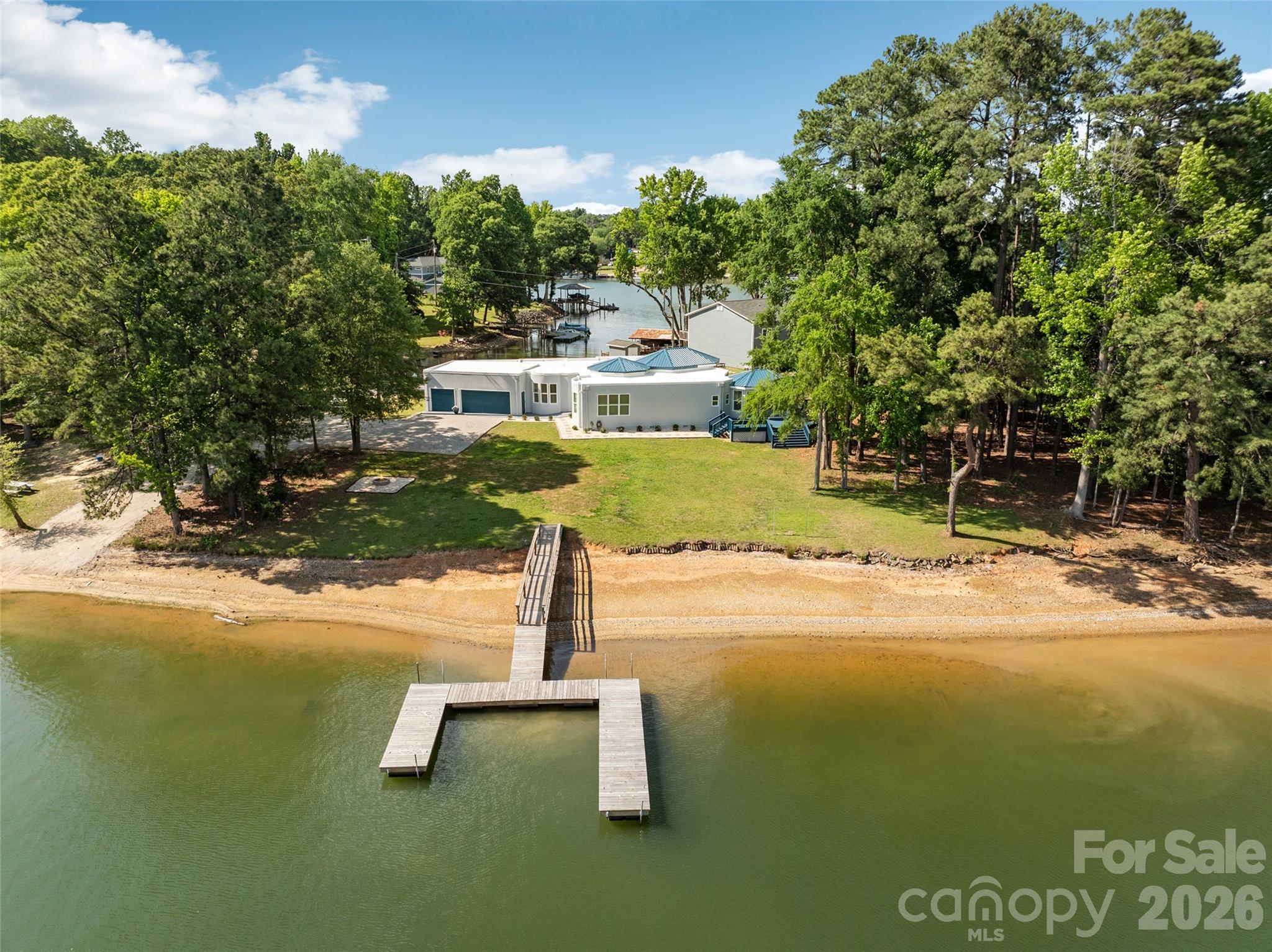 3911 Sandy Point Drive — photo