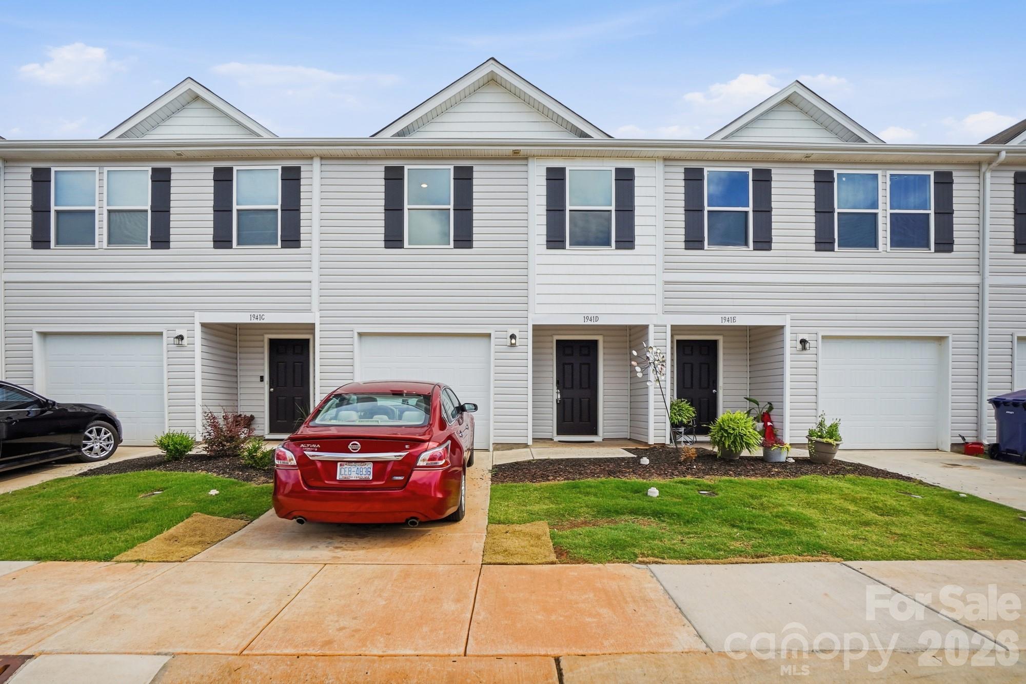 1941 Tranquility Circle D — photo