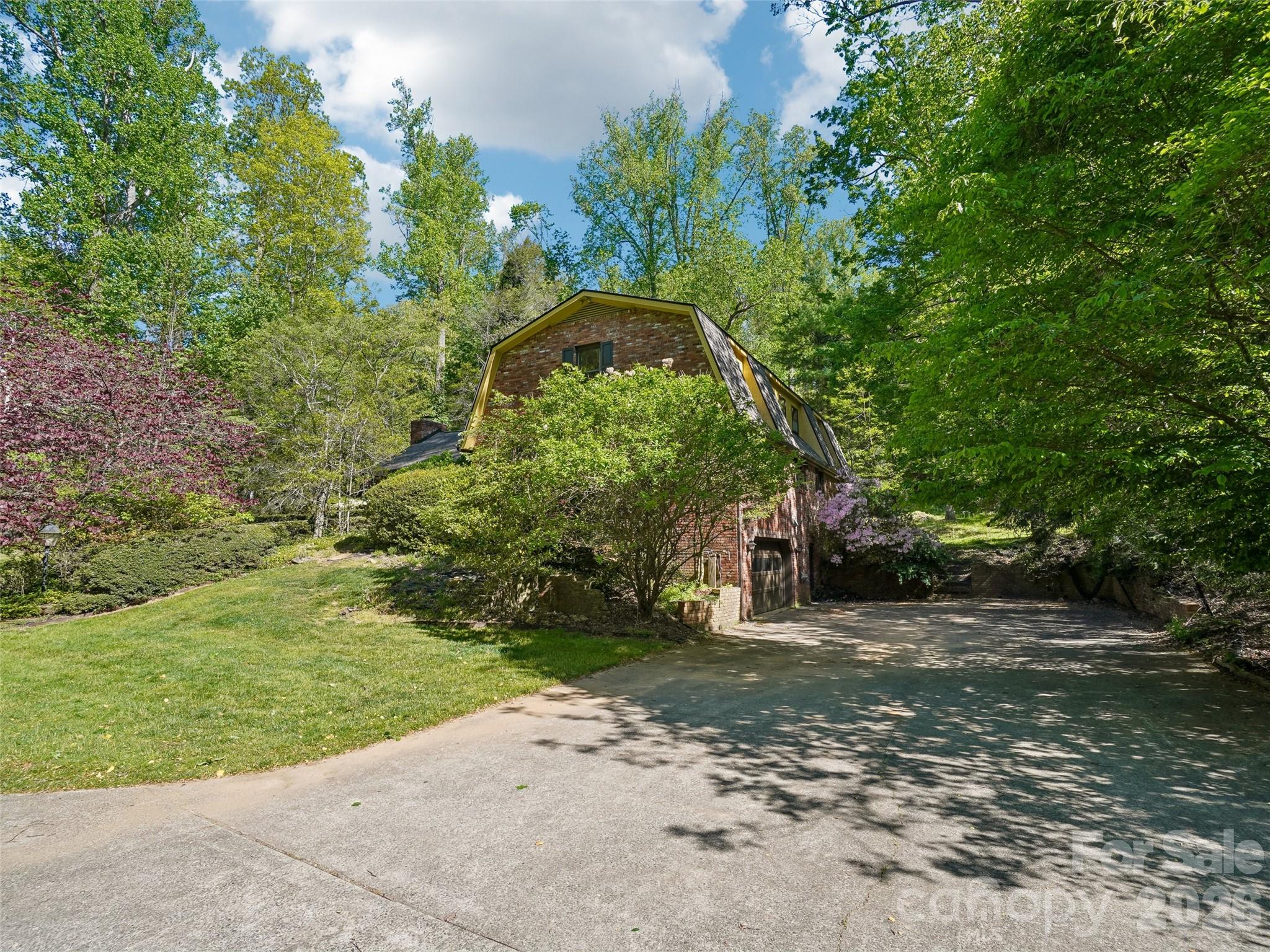 114 Overlook Road — photo