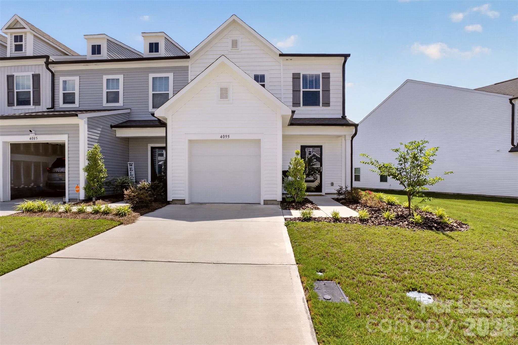 Home in Kannapolis, NC 28083 — photo 2