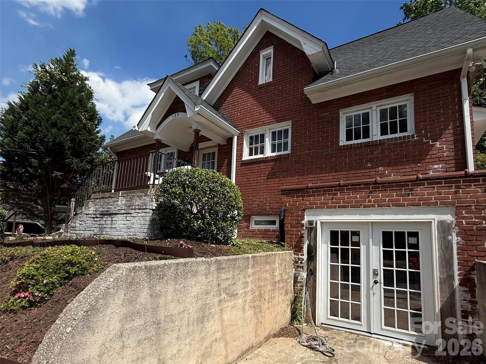 125 N Caldwell Street — photo